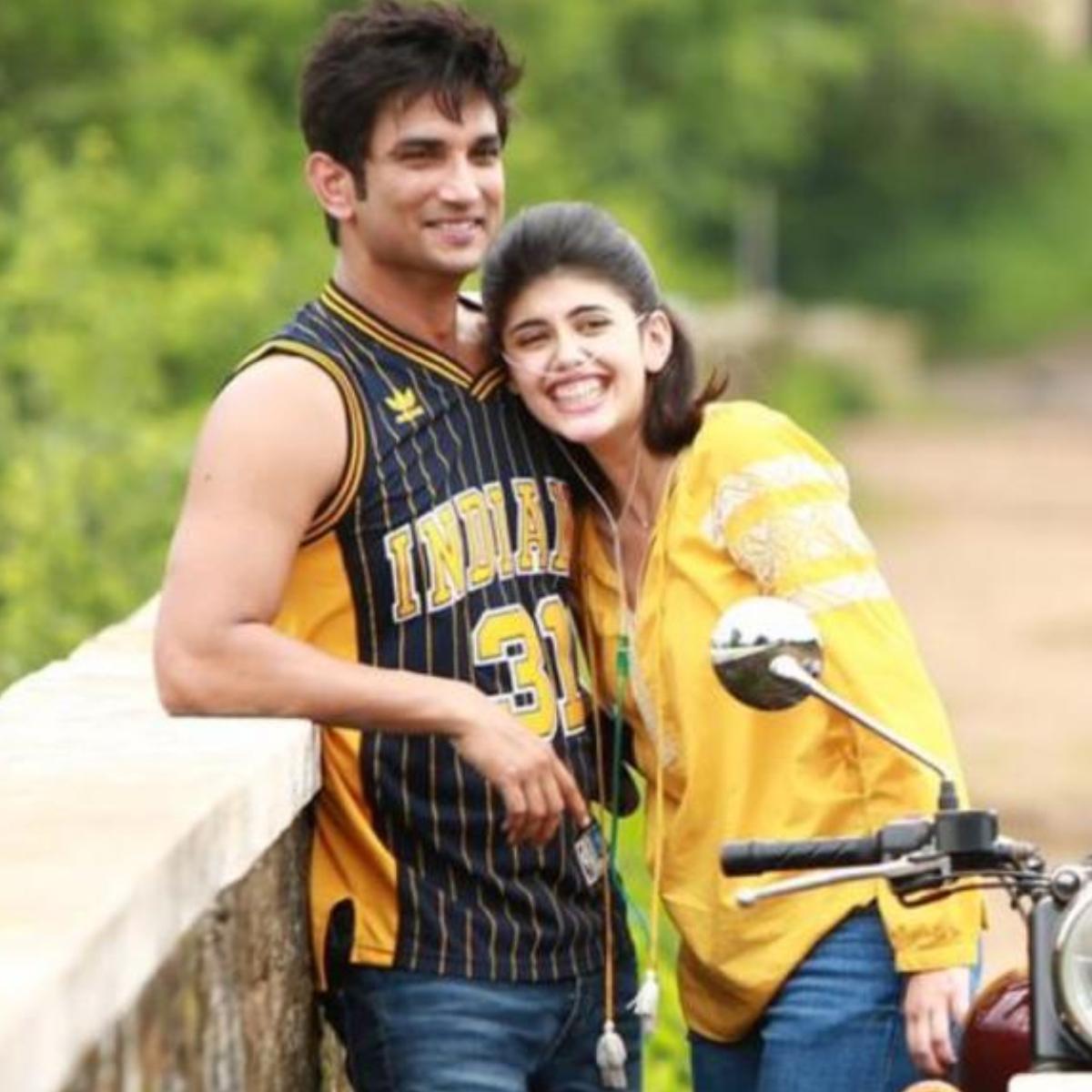 Sushant Singh Rajput and Sanjana Sanghi's THROWBACK photo make fans impatient for Dil Bechara