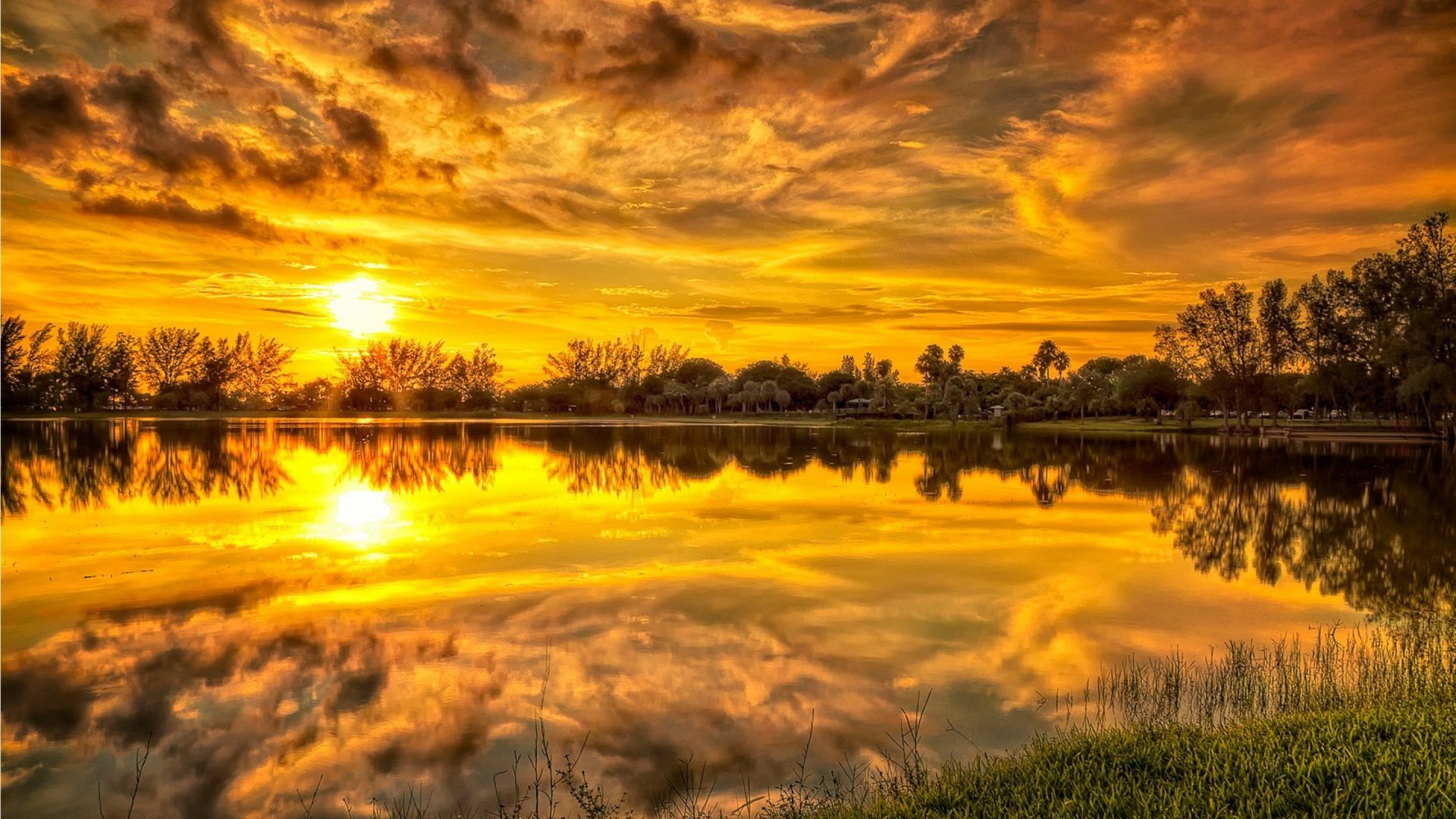 Sunset Calm Lake Trees Grass Yellow Sky Clouds Reflection In Water Free Wallpaper Background 2880x1800, Wallpaper13.com