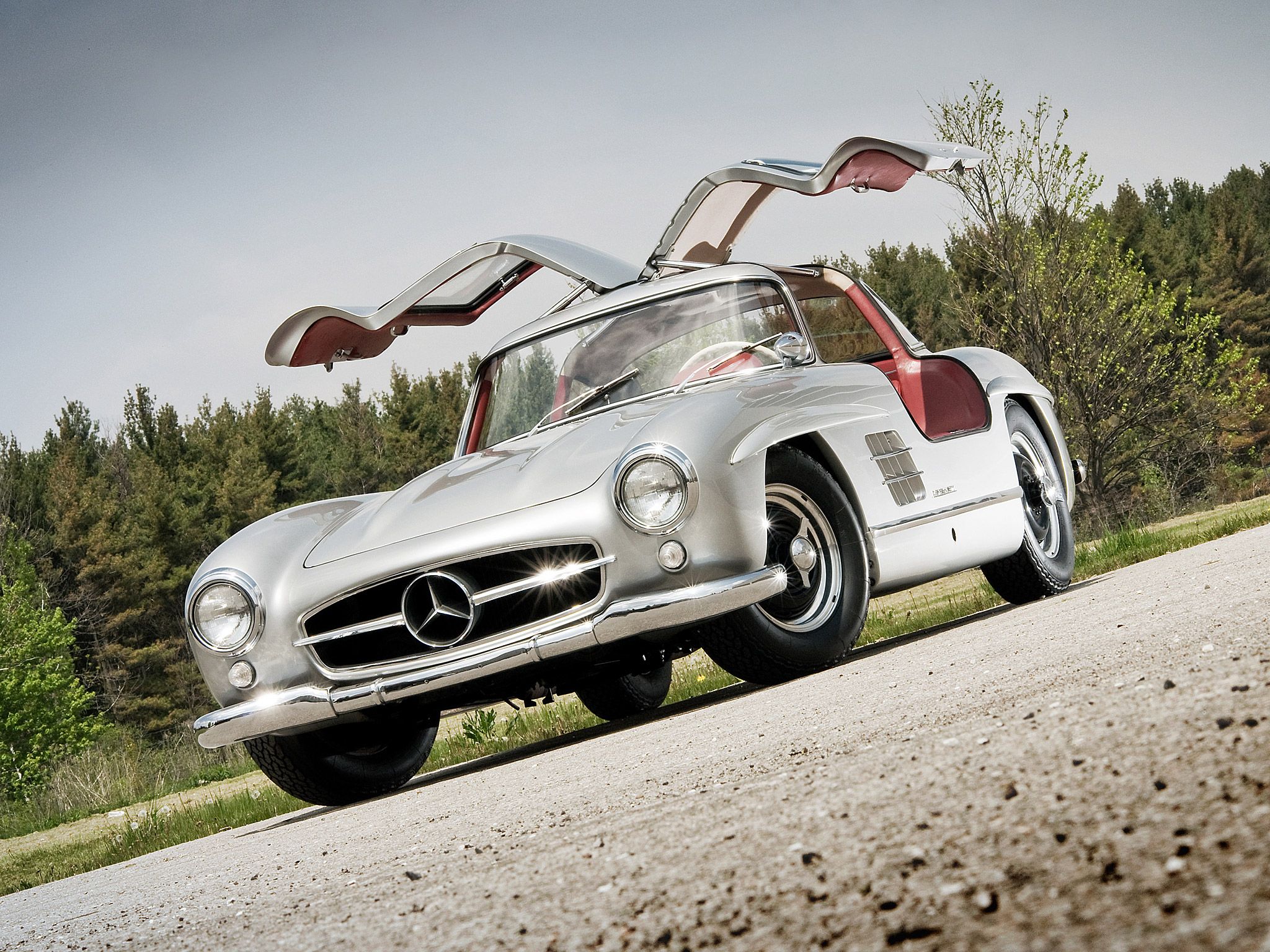 Mercedes Benz 300 SL Gullwing Wallpaper