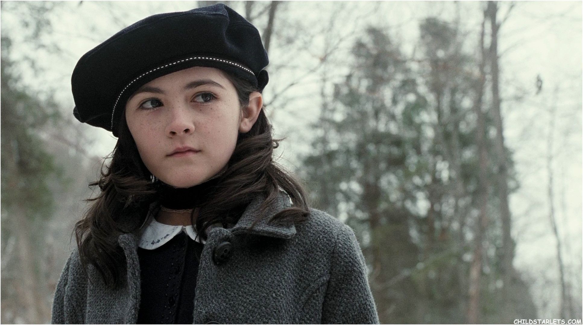 A psychological horror that showcases the brilliant acting talents of the then 12 year old, Isabelle Fuhrman. Description from. Orphan movie, Orphan, Orphan film