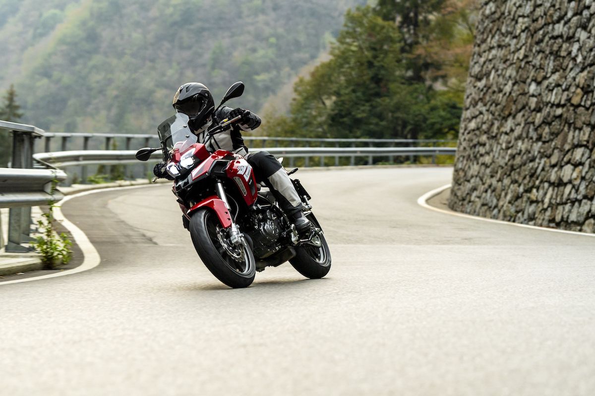 Benelli TRK 251 Wallpaper