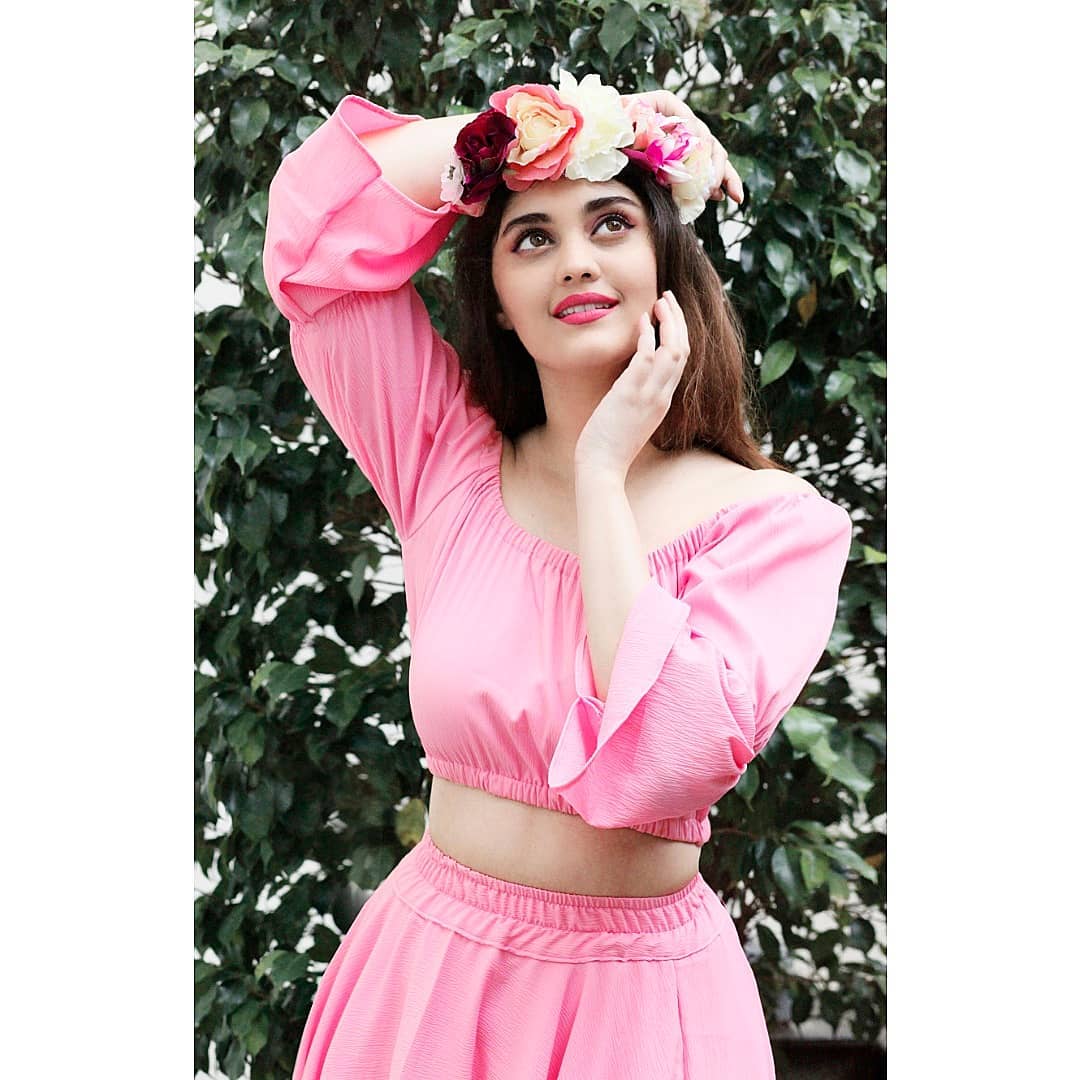 Surbhi Puranik HD Photo