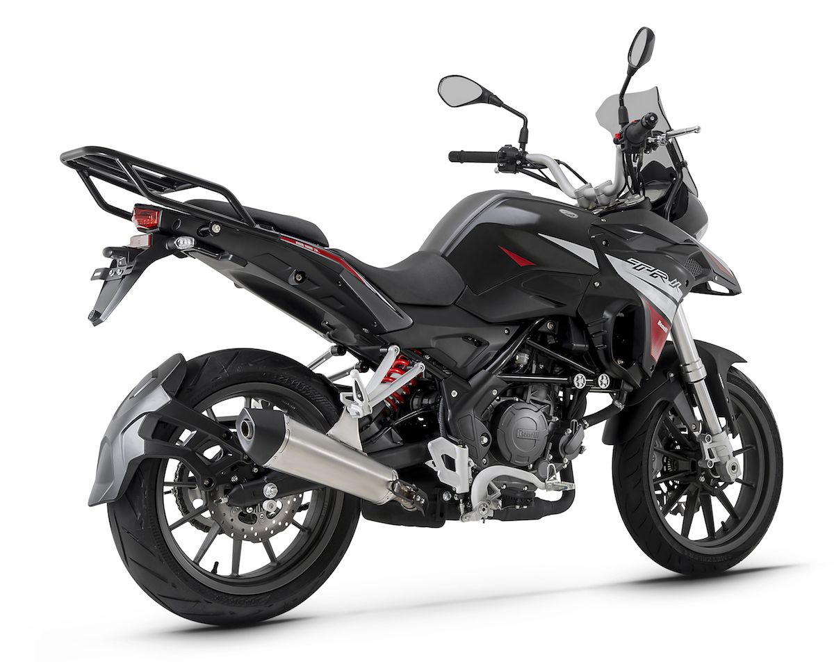 Benelli TRK 251 Wallpaper