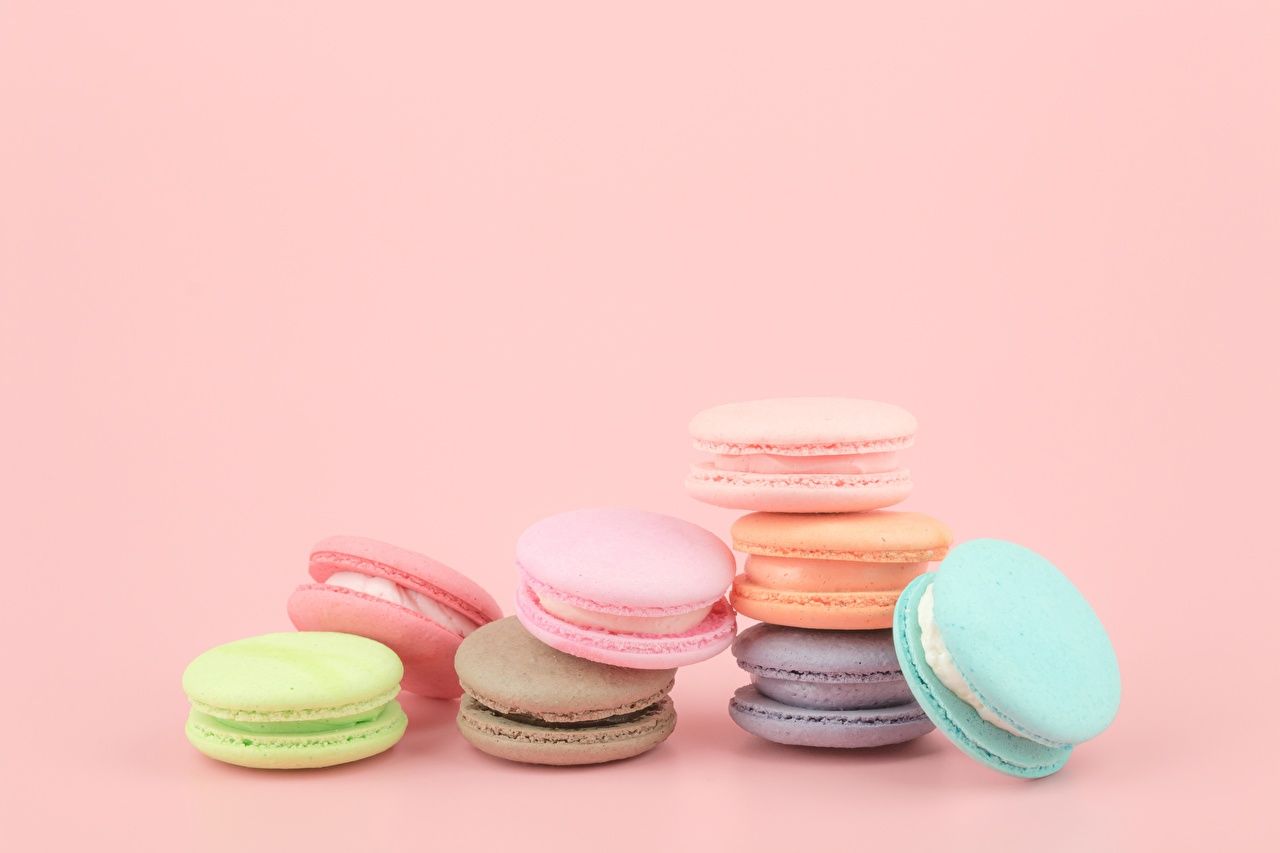 Macarons Wallpaper