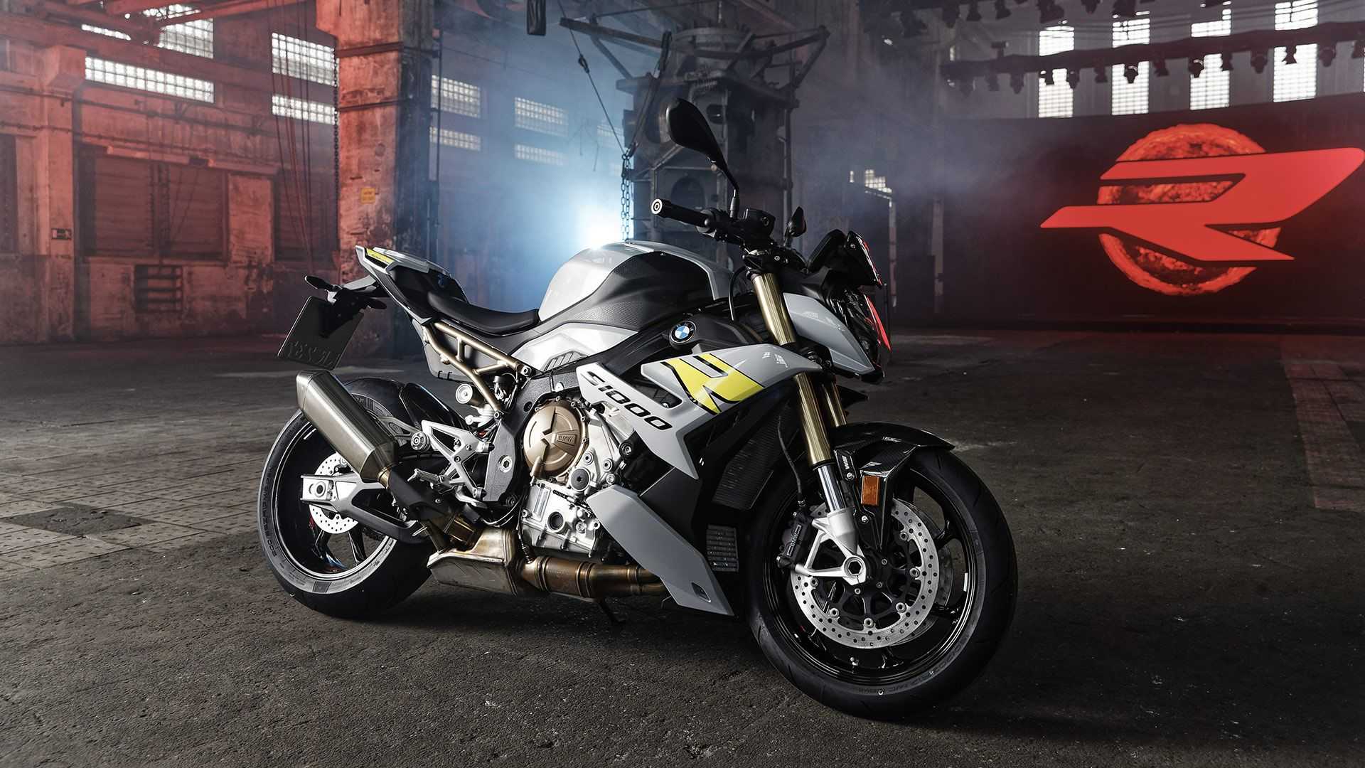 New Lighter, More Dynamic 2021 BMW S 1000 R Launched