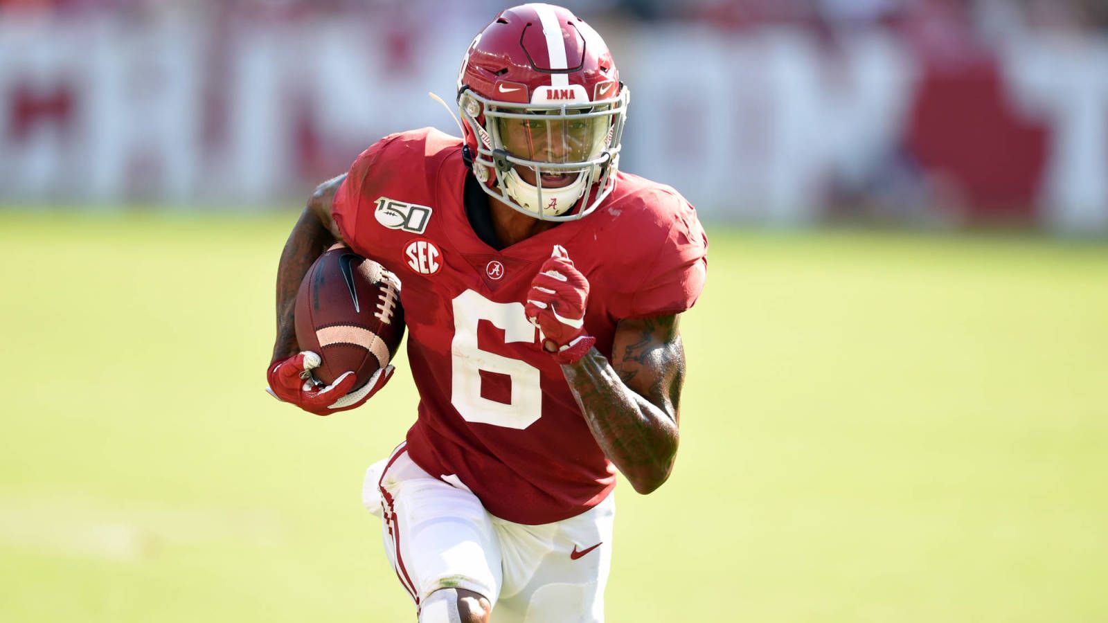 Alabama's DeVonta Smith suspended for first half of Tennessee game over punch