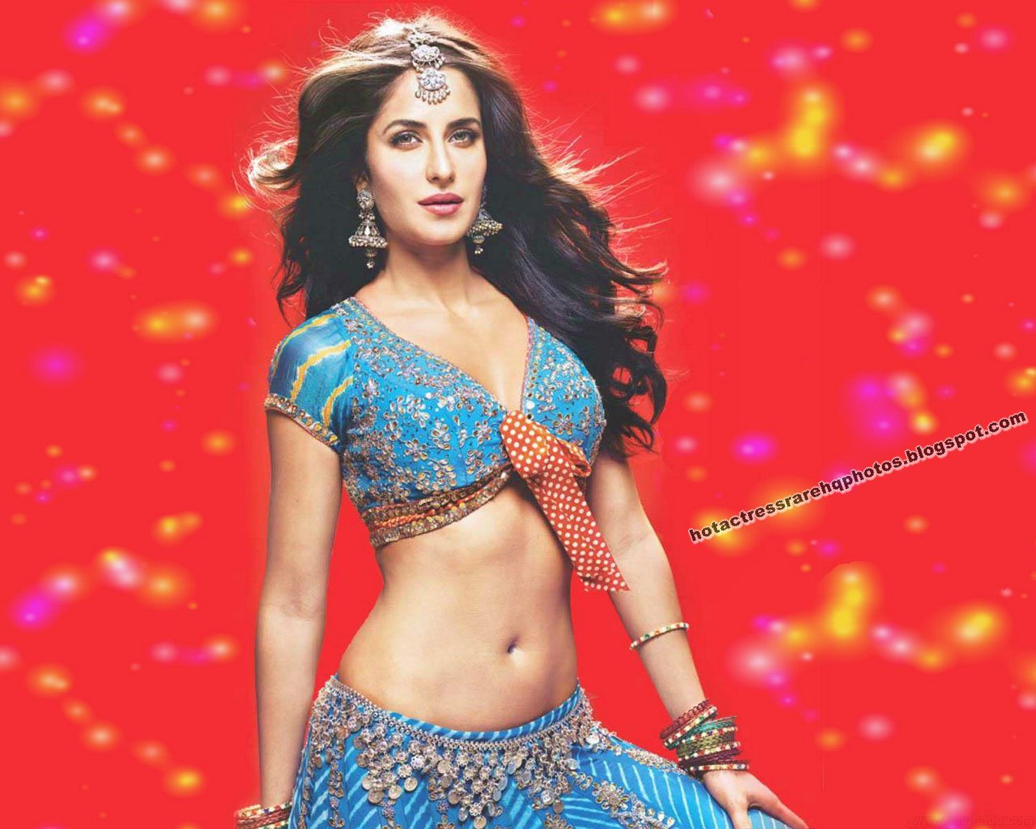 Hot Indian Actress Rare HQ Photo: Hottest Bollywood Actress Katrina Kaif Deep Navel Exposure Wallpaper Huge Collection.. Katrina Kaif Special Rare and Hot Navel Wallpaper Collection (30 HD Wallpaper)