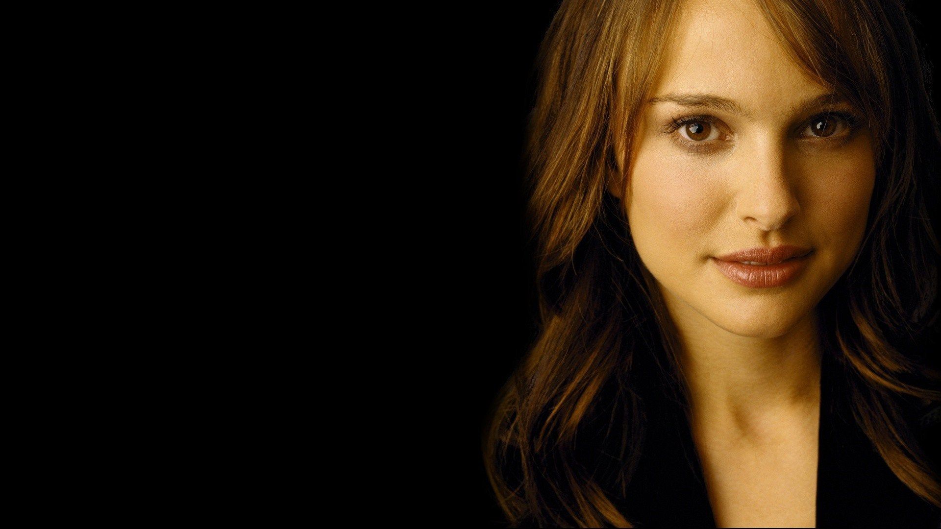 A quite stunning Natalie Portman wallpaper (1920x1080)