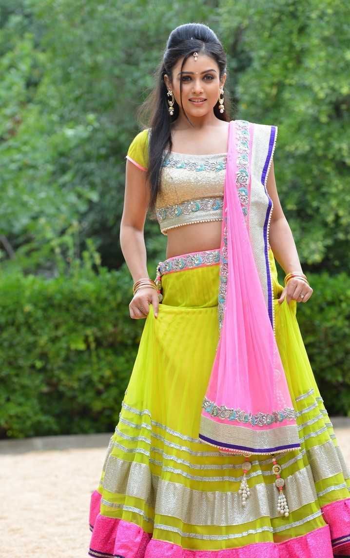 chinnadana neekosam movie lehengas for women, Designer saree blouse patterns, Saree designs
