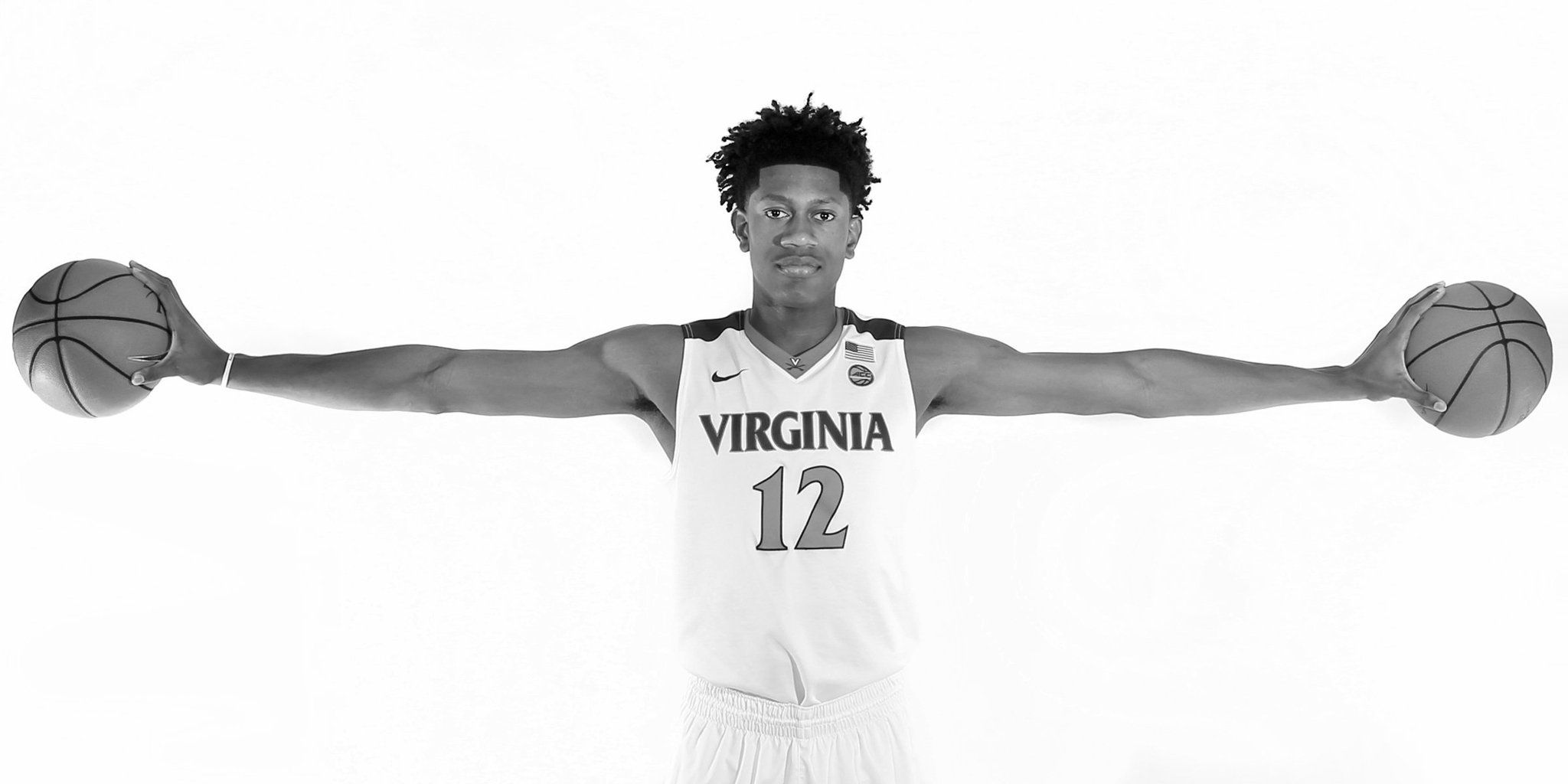 Geez Hunter photo wingspan!. Virginia Mens Basketball Board