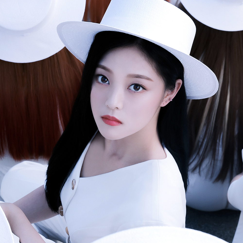 Loona Hyunjin Wallpapers - Wallpaper Cave