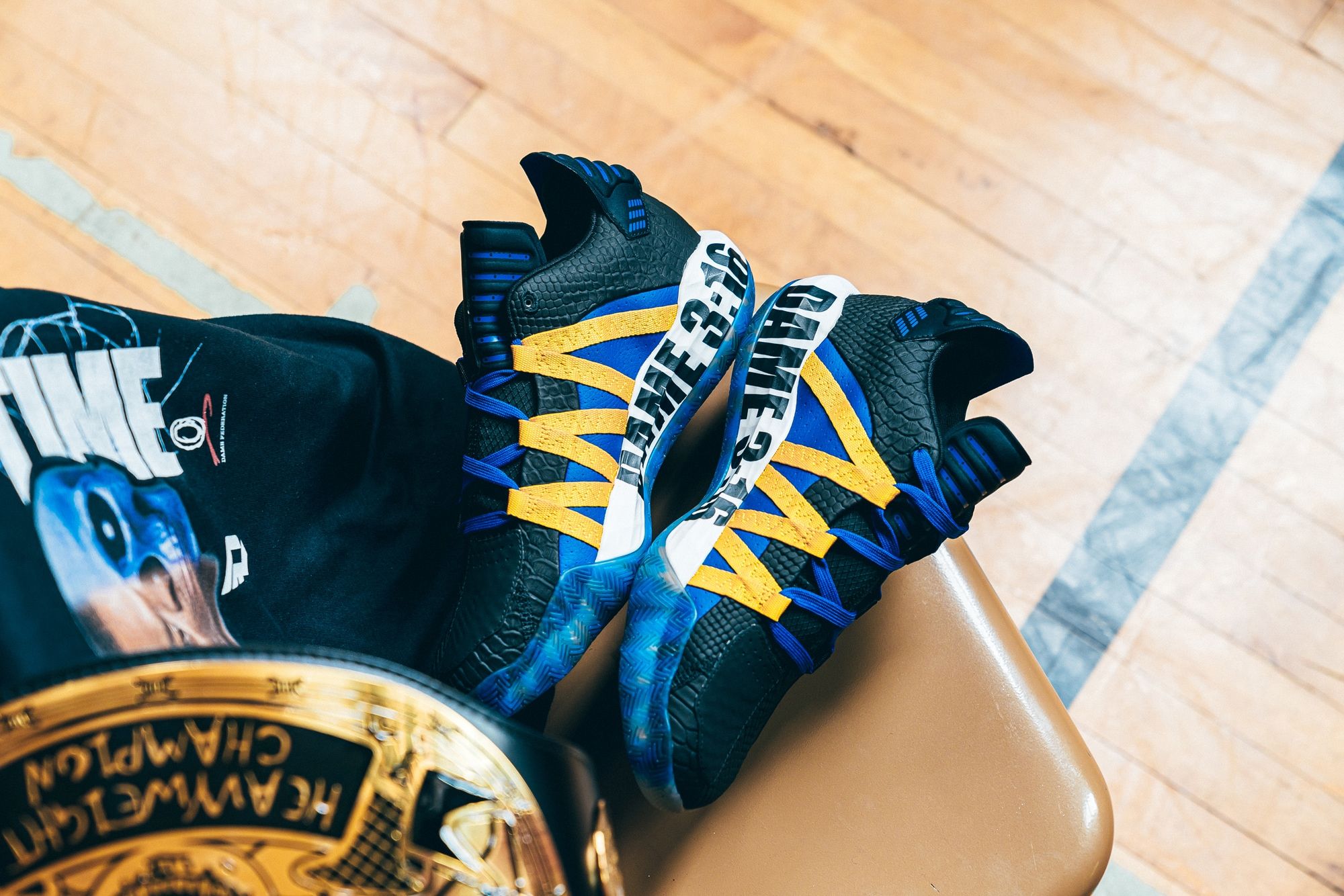dame 6 dame time colorway