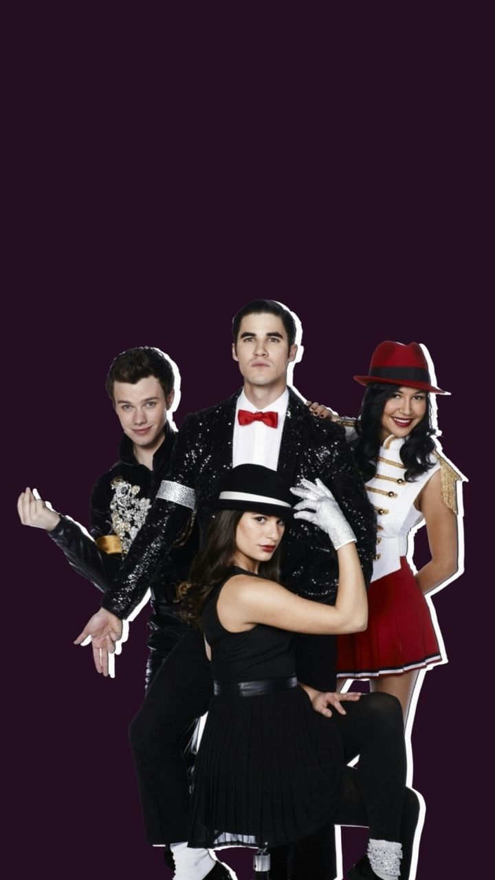Glee.. Kurt Hummel, Blaine Anderson, Santana Lopez, Rachel Berry