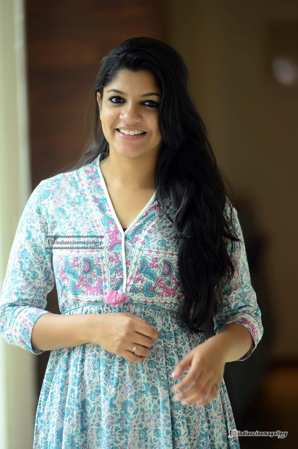 Aparna Balamurali at Sunday Holiday Promo Meet. Actress photo, Actresses, Indian actresses