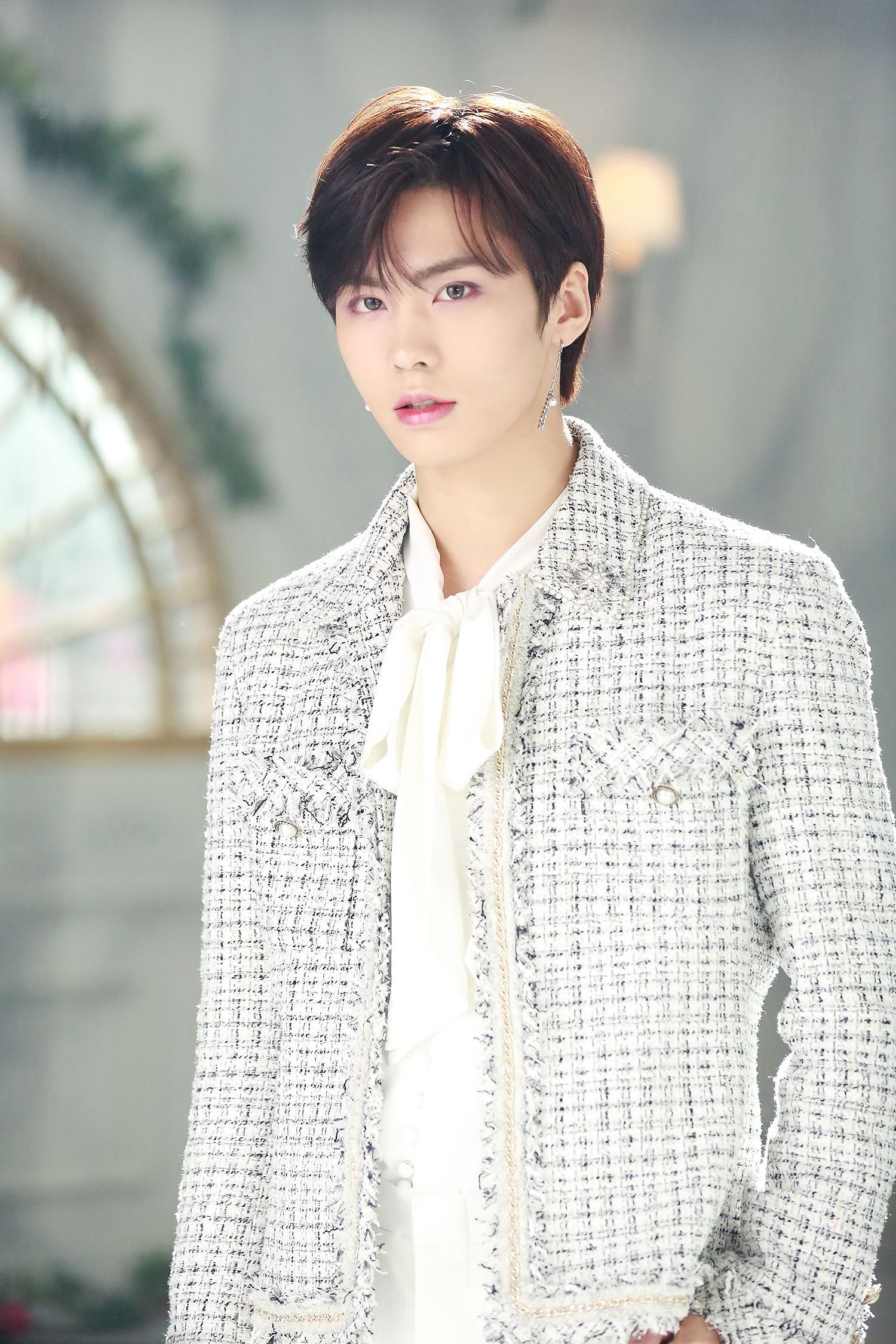 Astro Rocky Wallpaper