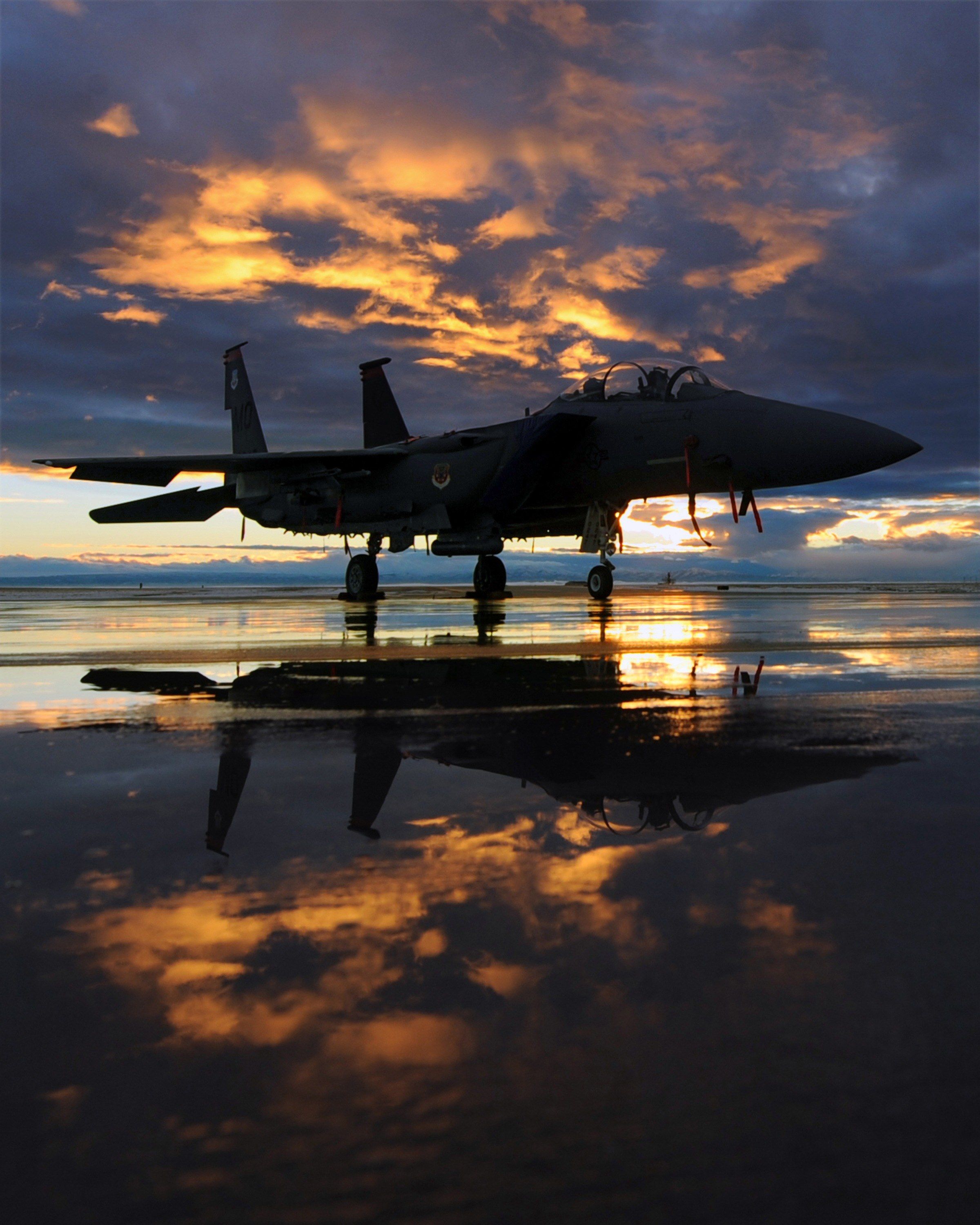Wallpaper / aircraft jet fighter air force sky clouds sunset 4k wallpaper