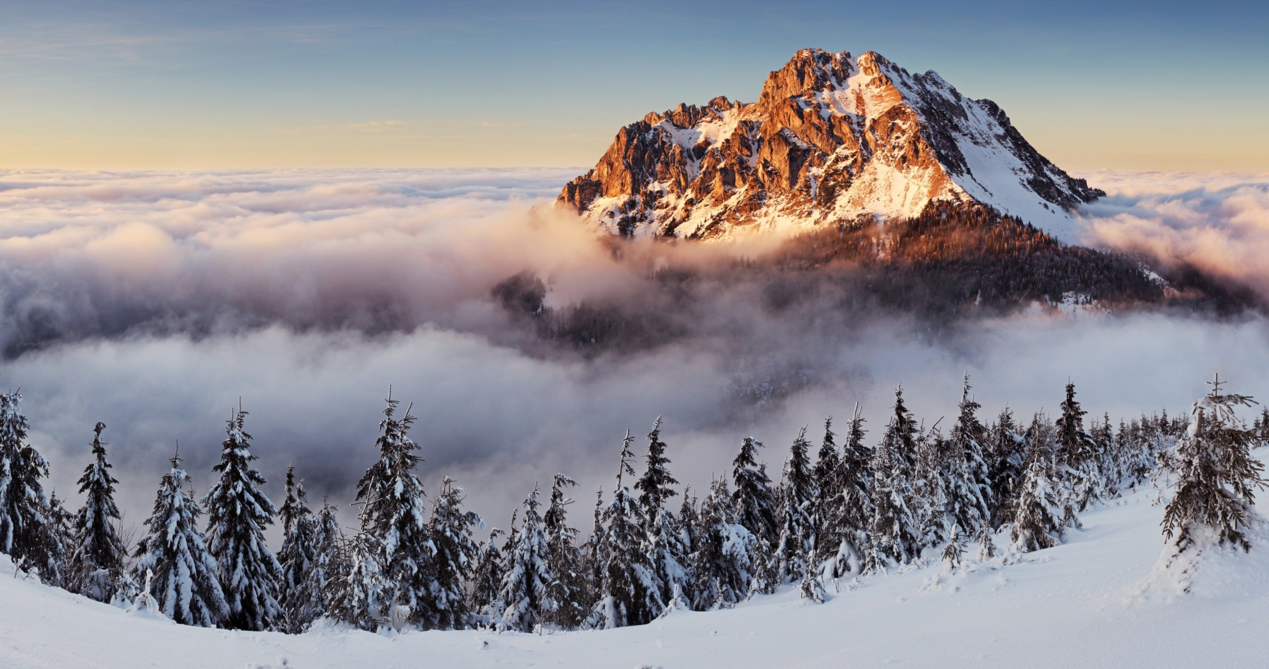 Cool Ultra HD Winter Landscape Wallpaper picture