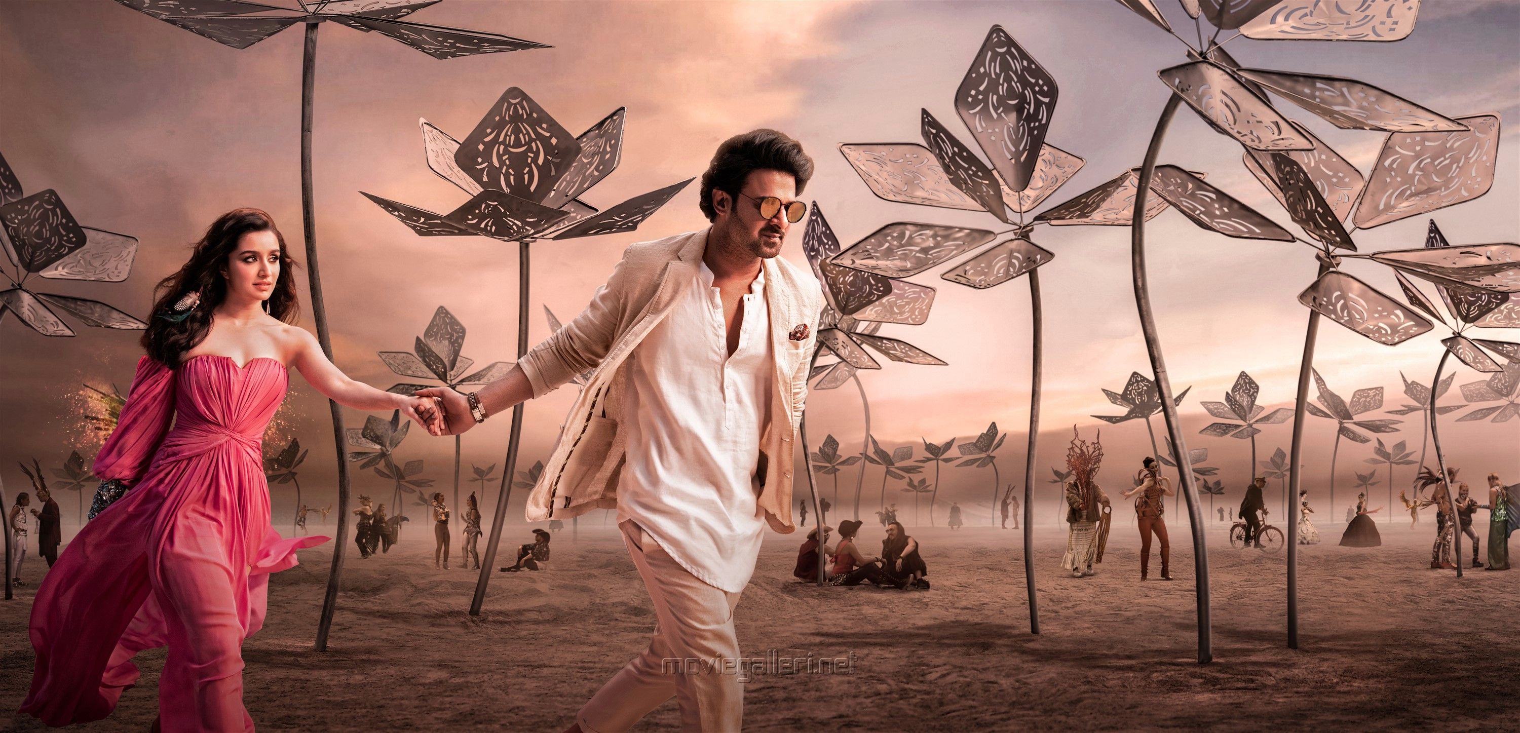 Saaho Movie Image HD Photo. Prabhas. Shraddha Kapoor. New Movie Posters
