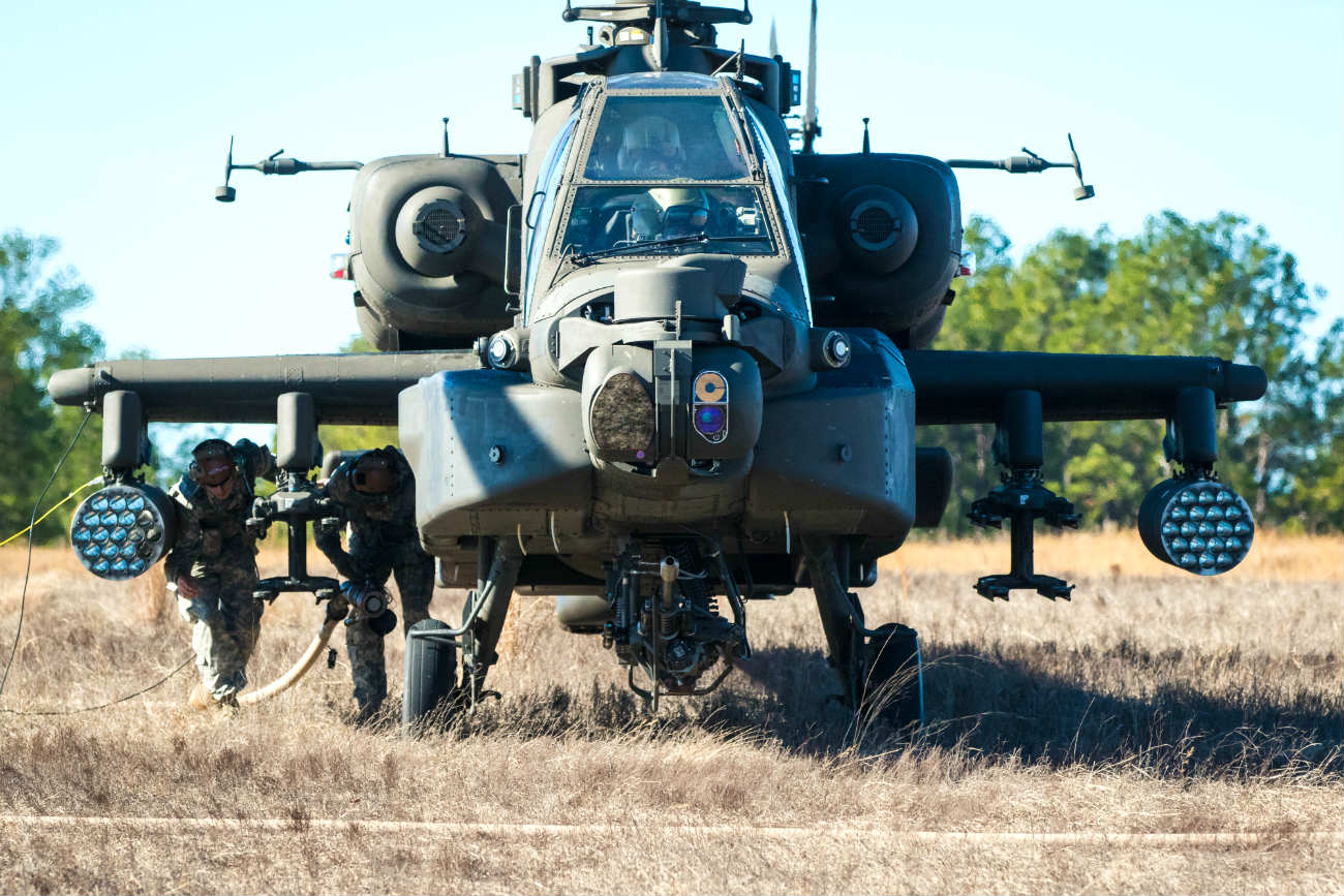 Powerful Image Of The AH 64 Apache Attack Helicopter