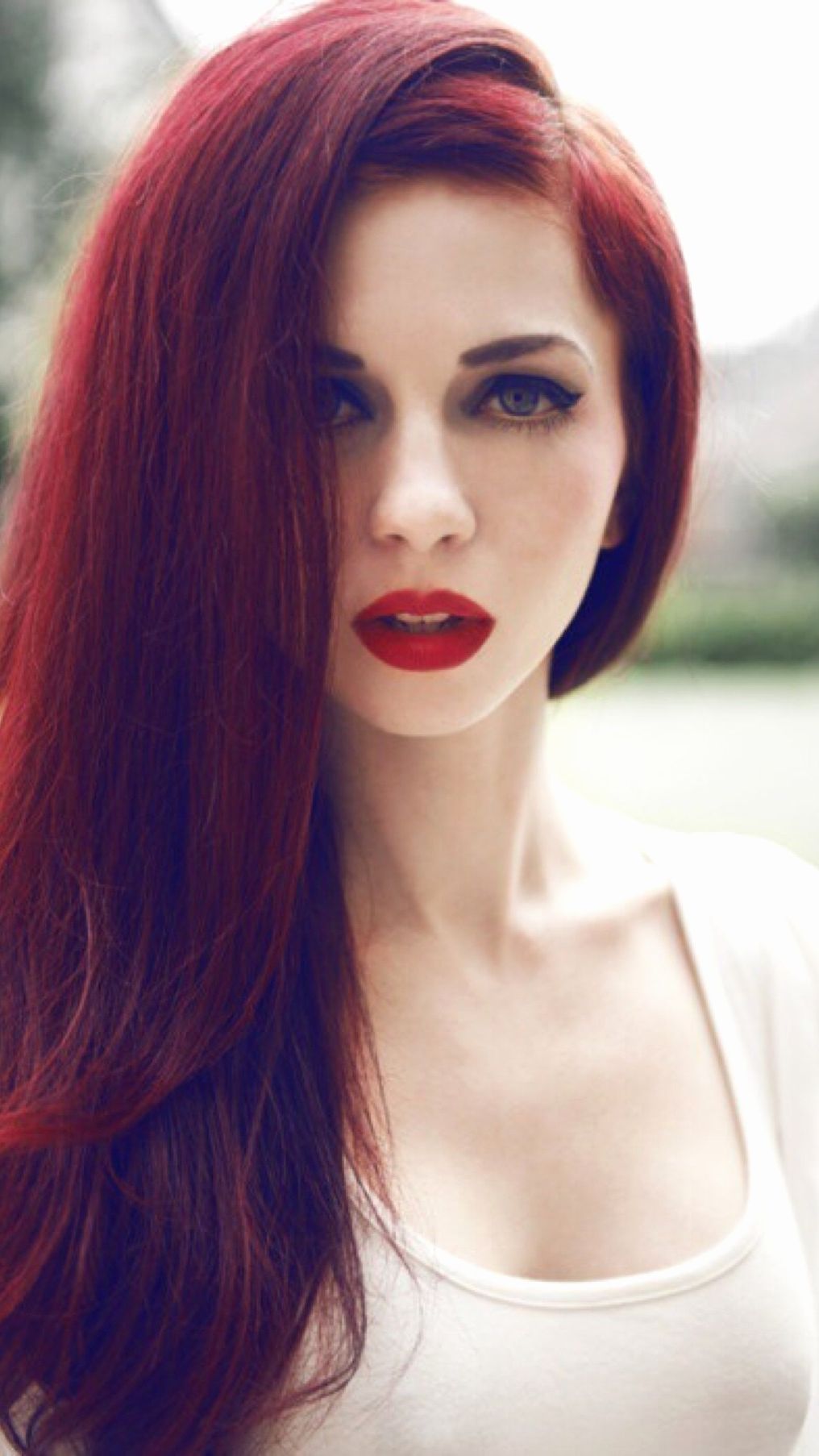 Girls Wallpaper for iPhone Beautiful Girl Looking From Nature Wallpaper iPhone Wallpaper iPhone Wallpaper Ideas of The Hudson