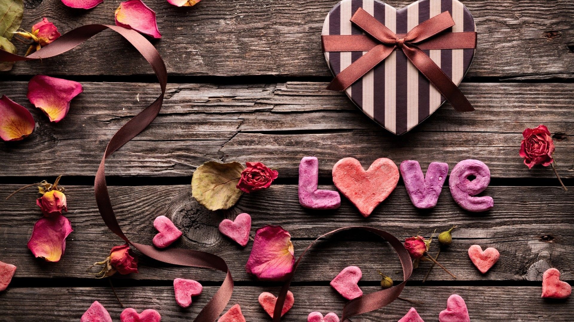 Download 1920x1080 Valentine's Day, Love, Wood, Heart, Leaves, Petals, Romance Wallpaper for Widescreen