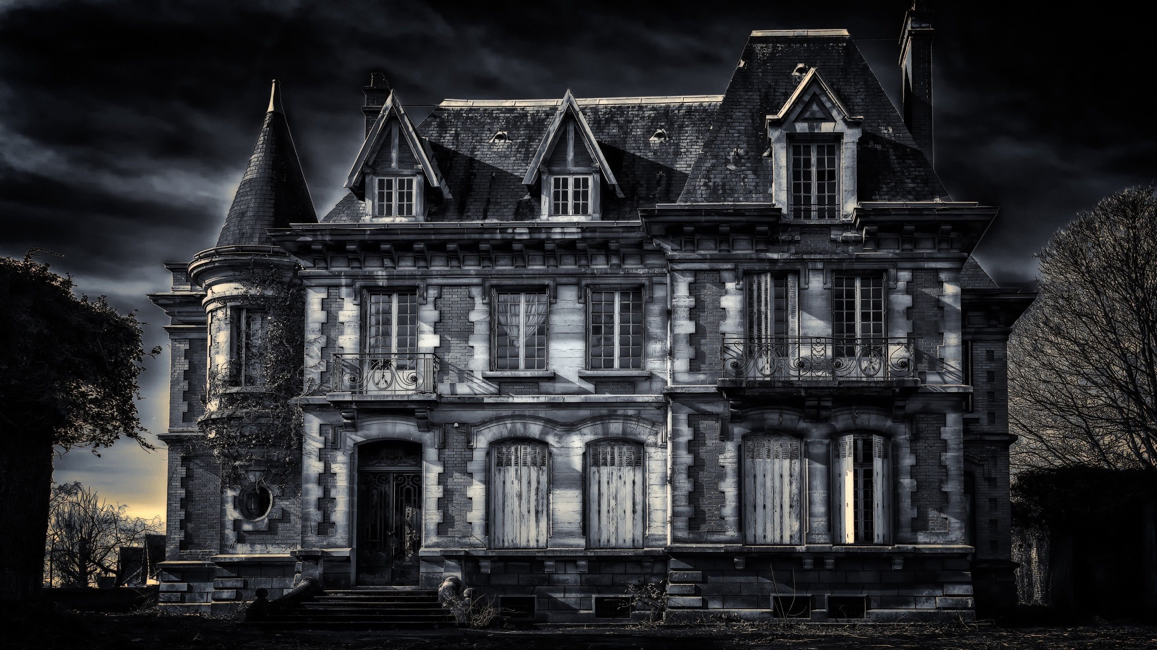 Haunted House Halloween Wallpaper 4K, Full HD Mobile&Desktop