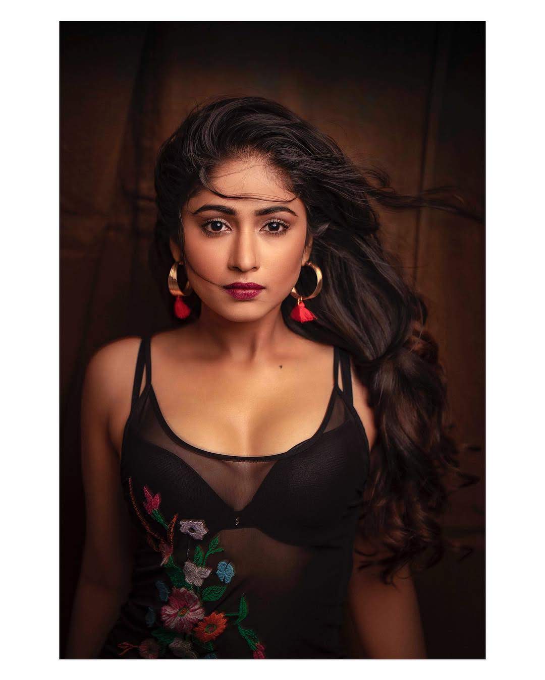 SuperHot bikini Photohoot of Pranali Ghogare - मराठीshoots