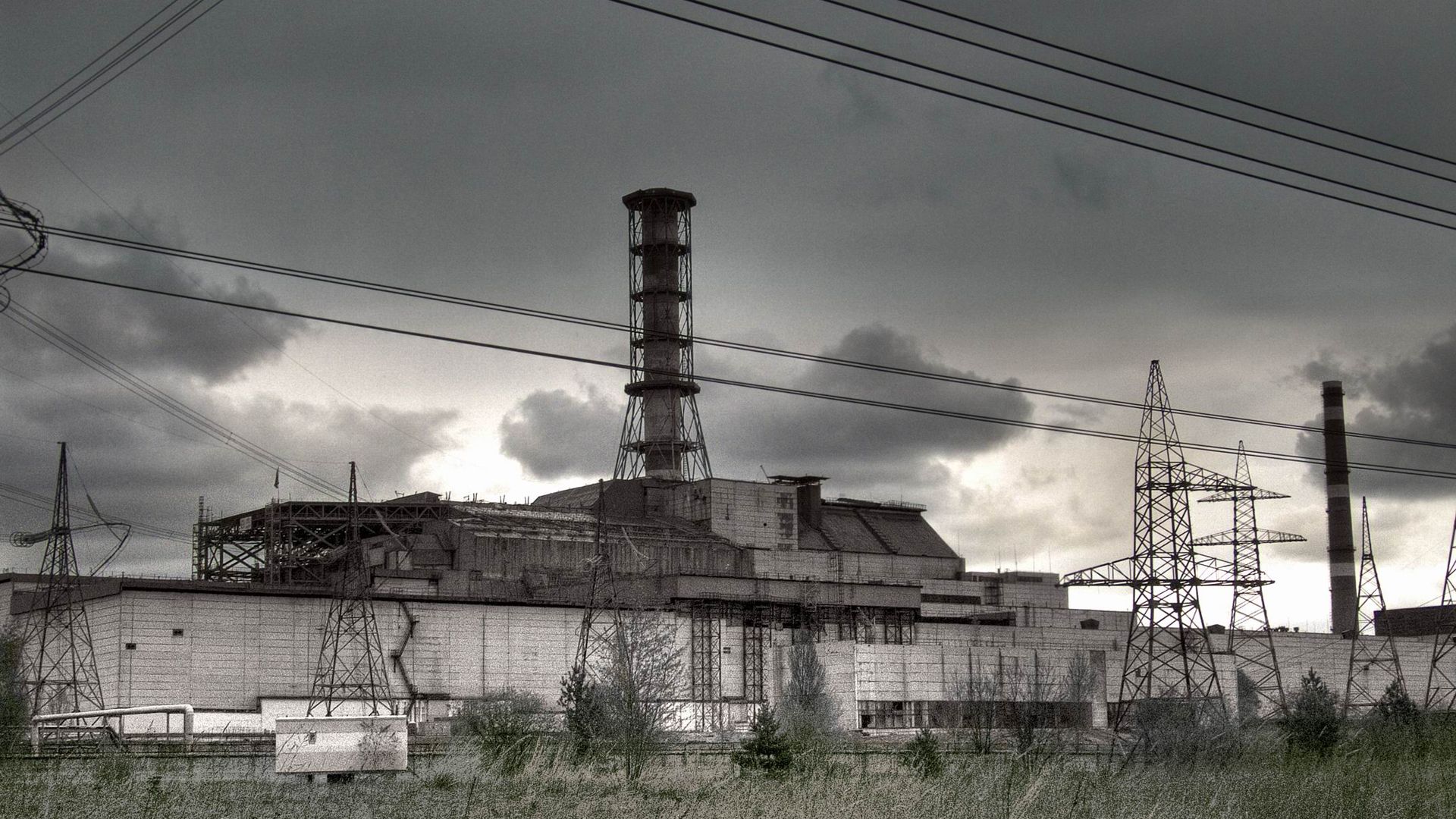 Chernobyl Reactor nuclear radiation destruction ruin decay urban factory buildings black white bw wallpaperx1080
