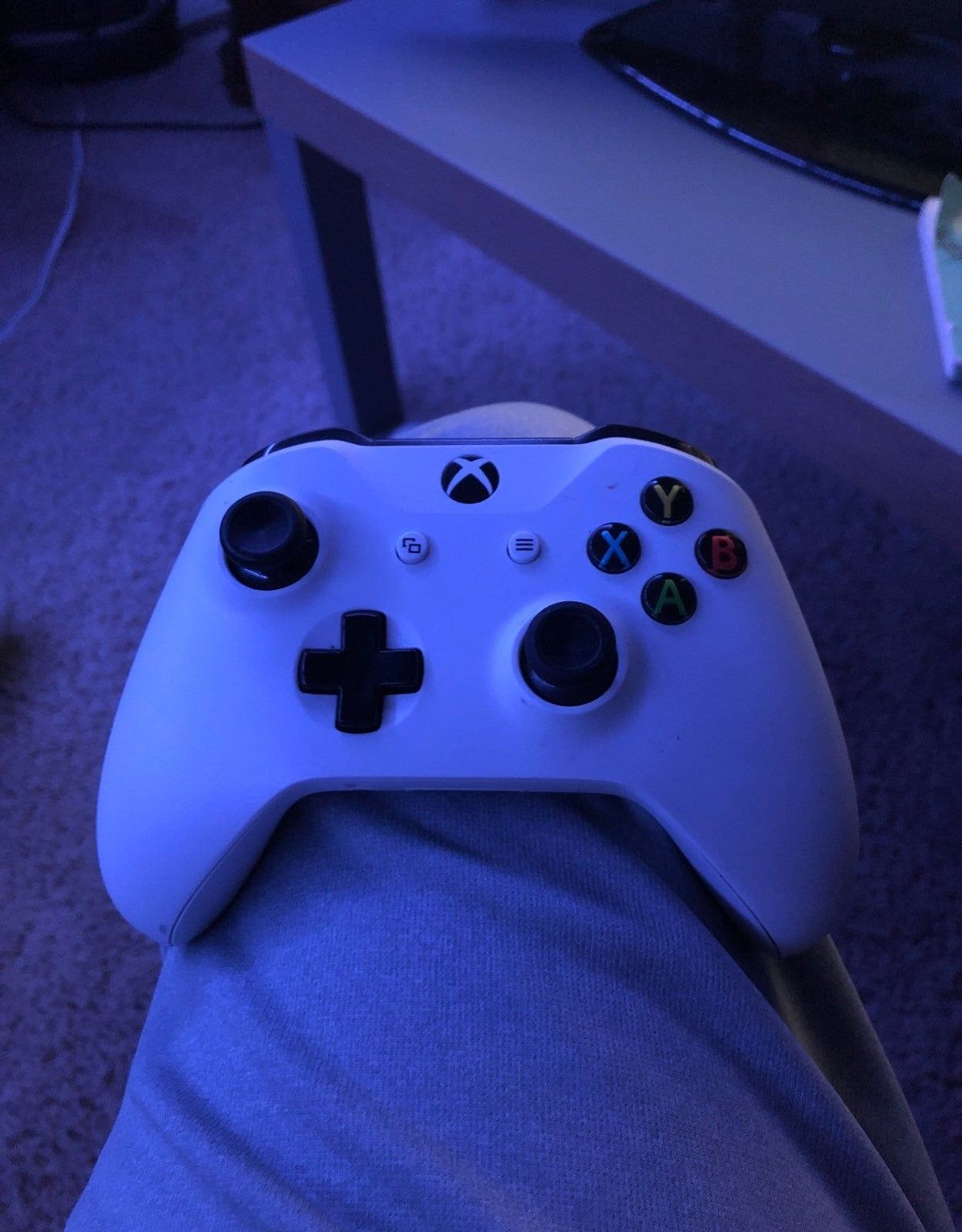Xbox one controller. Game of thrones artwork, Xbox one controller, Black aesthetic wallpaper
