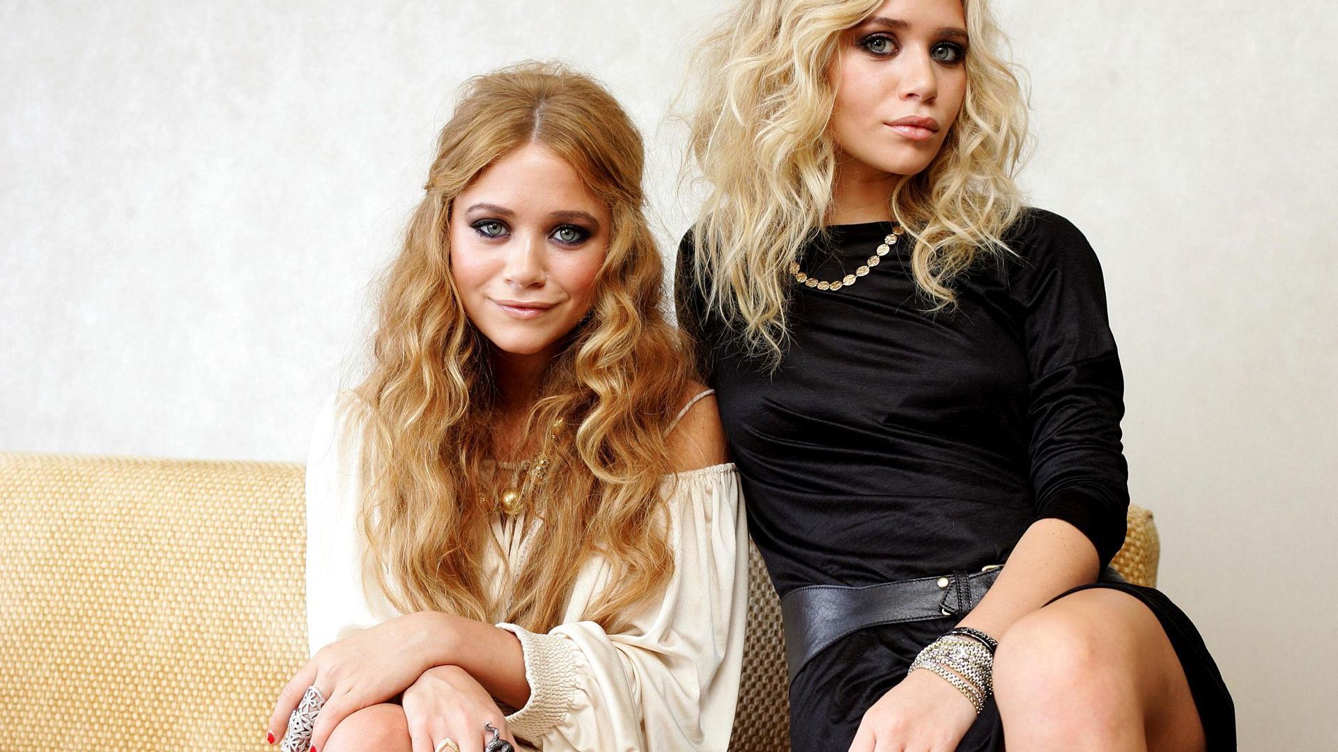 Olsen Twins Wallpaper. Elizabeth Olsen Avengers Wallpaper, Olsen Twins Wallpaper and Angel Olsen Wallpaper