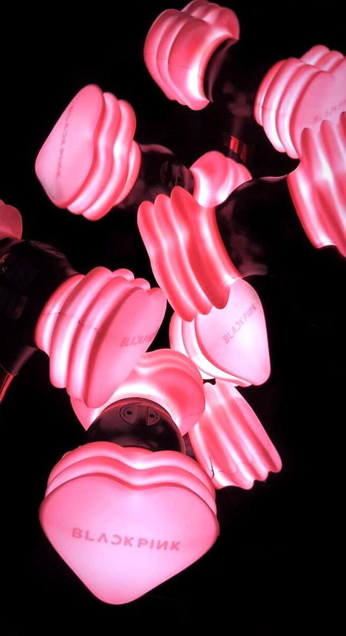 BLACKPINK lightstick! en 2020. Lisa blackpink fondo de pantalla, Flash fondos de pantalla, Fondos de pantalla black
