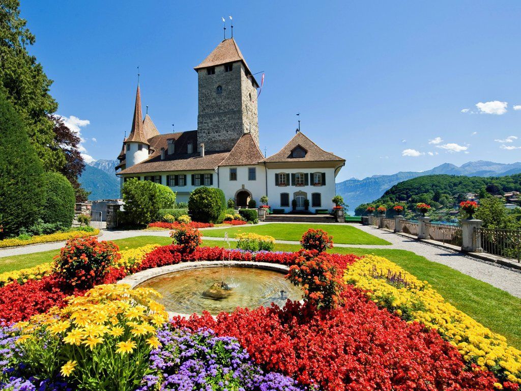 Spiez Castle, Bern, Switzerland. Spiez, City wallpaper, Castle garden
