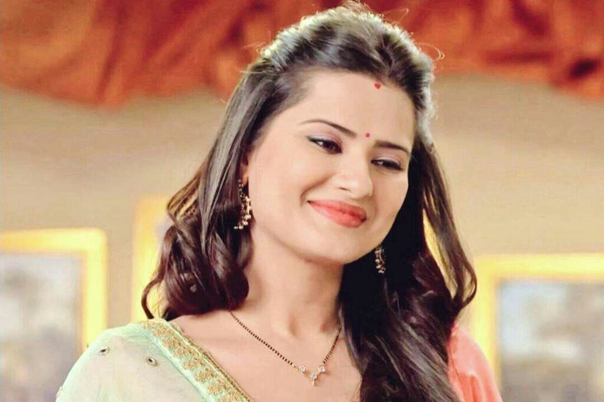 Kratika Sengar Height