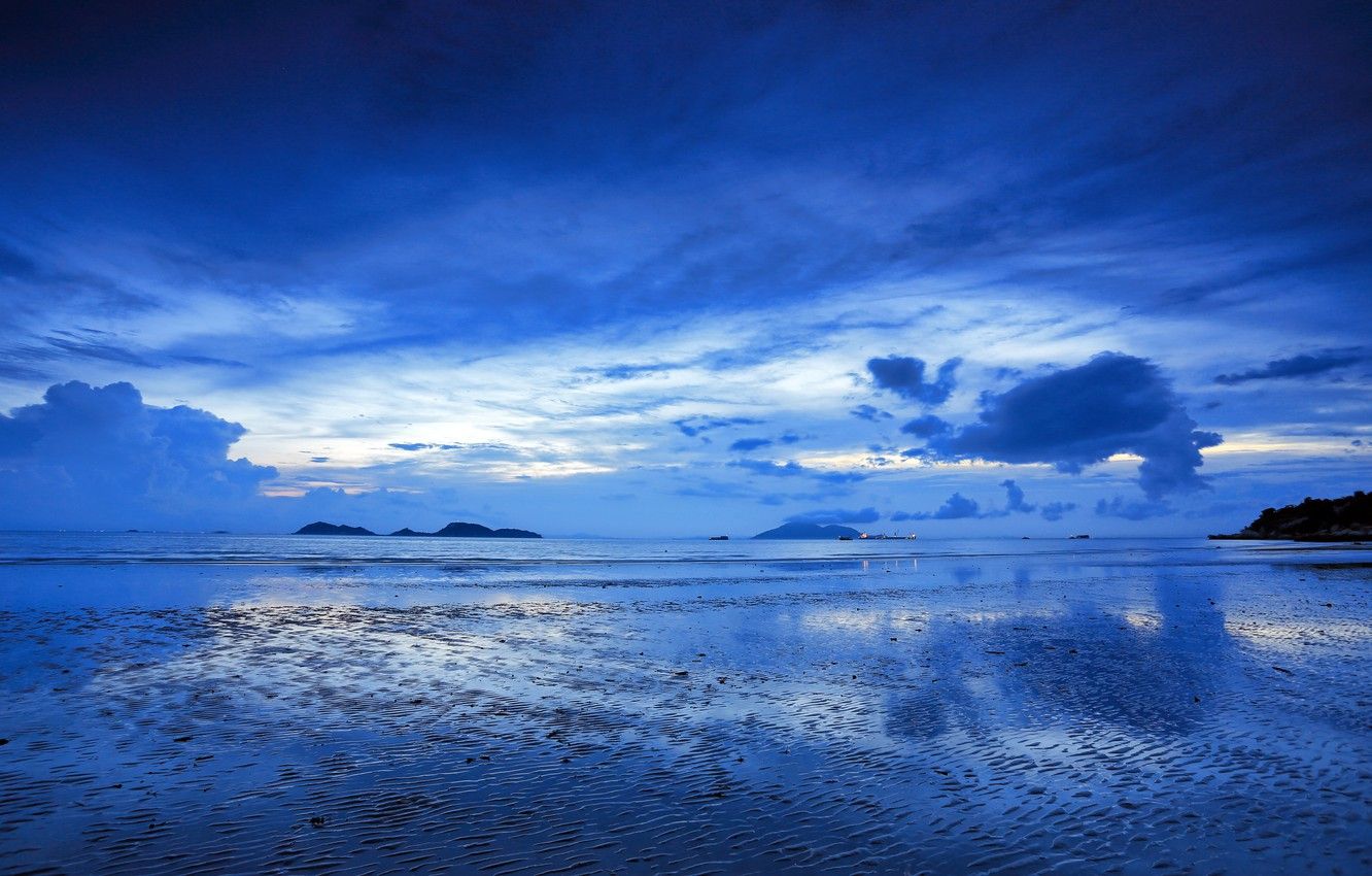 Wallpaper lights, twilight, sky, sea, ocean, coast, sunset, blue, water, clouds, landscapes, blur, dusk, shore, reflection, horizon image for desktop, section пейзажи