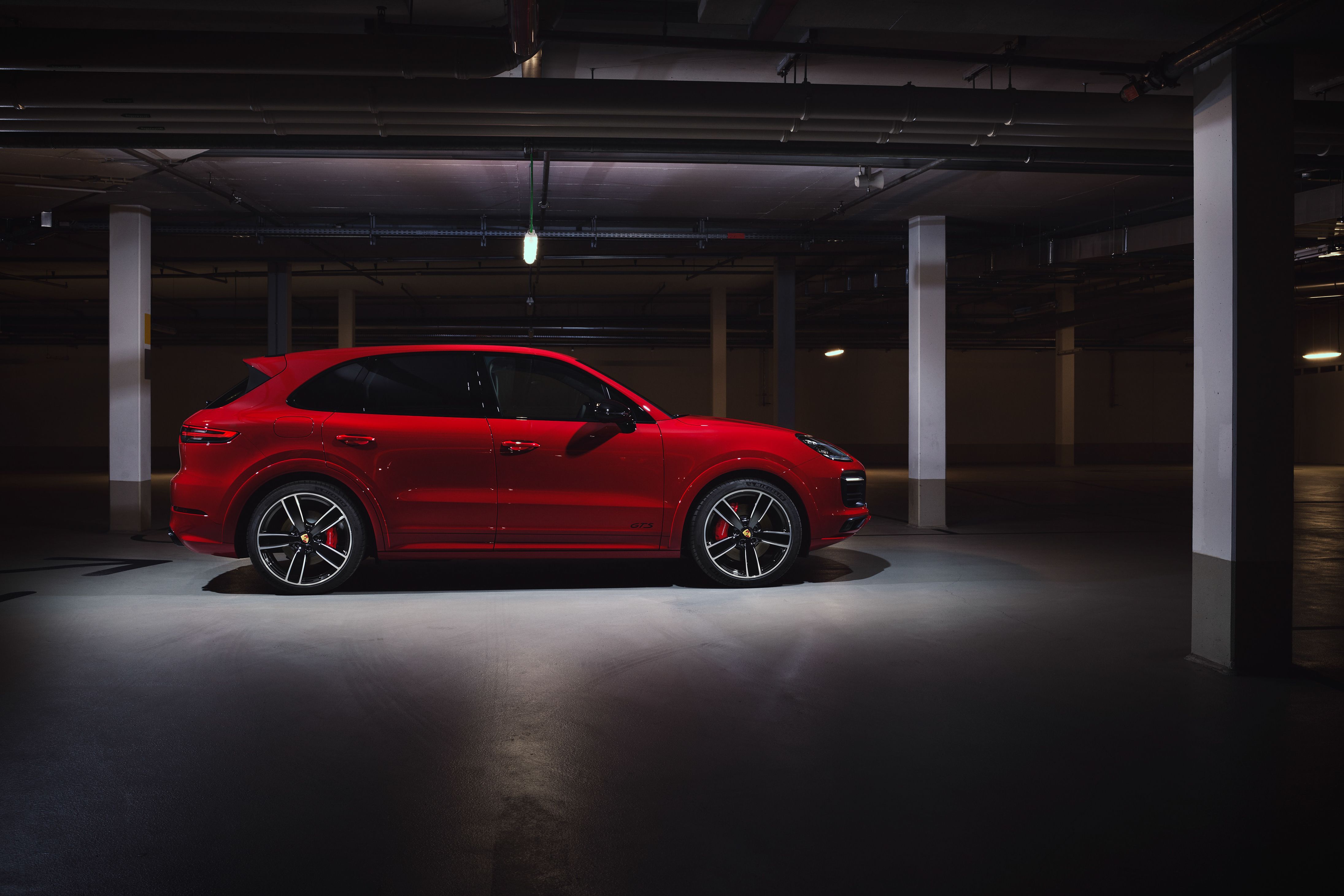 Porsche Cayenne Review, Pricing, and Specs