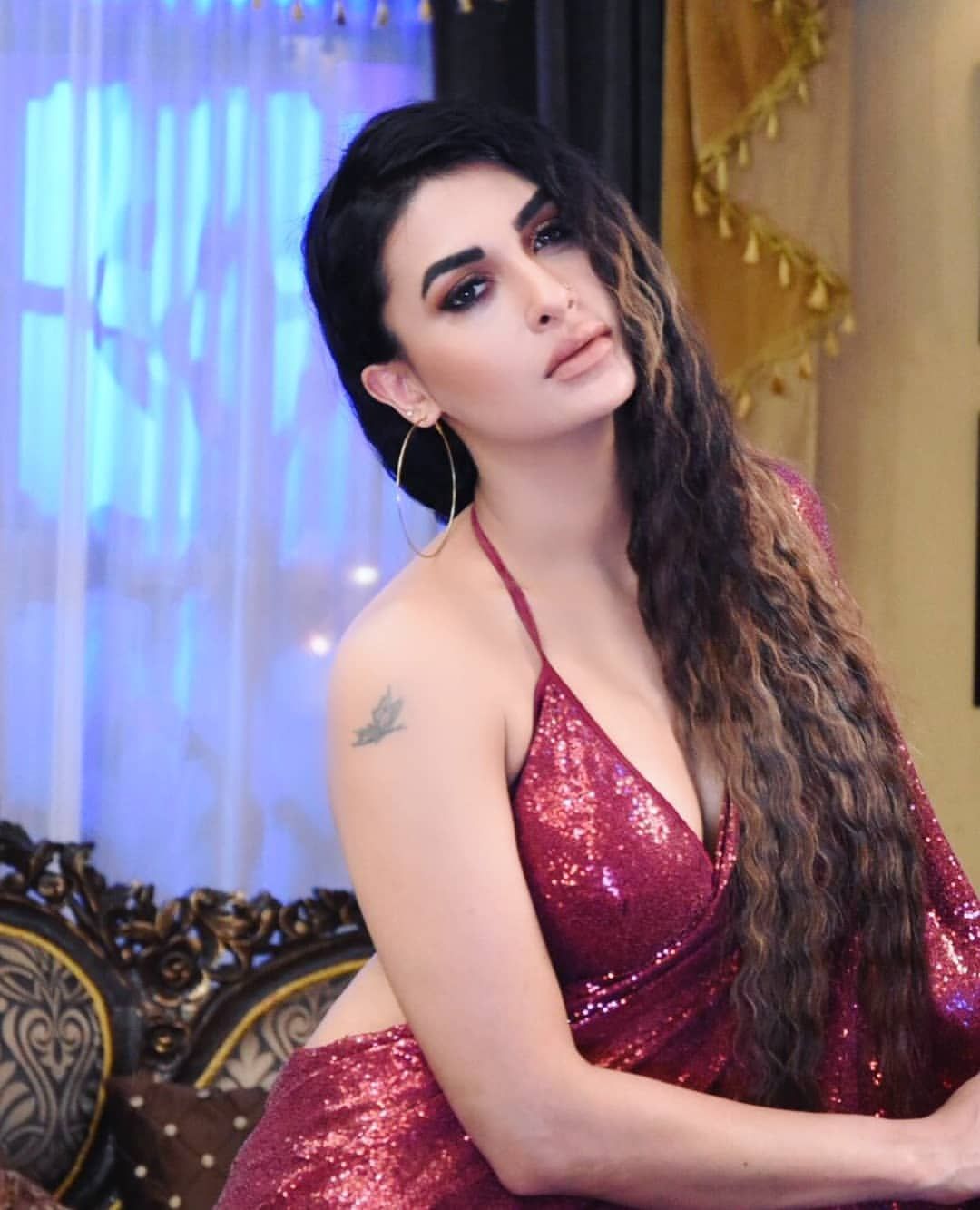 Pavitra Punia ideas. fashion, actresses, saree