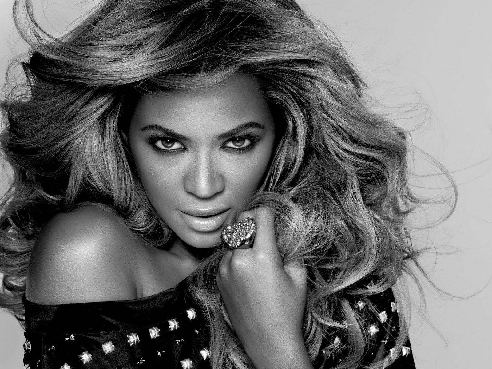Beyonce, Height & Life Story. Super Stars Bio