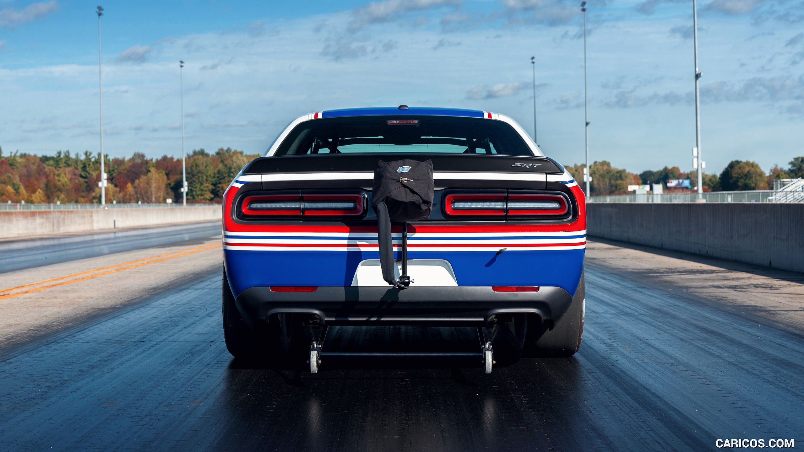 Dodge Challenger Mopar Drag Pak. HD Wallpaper