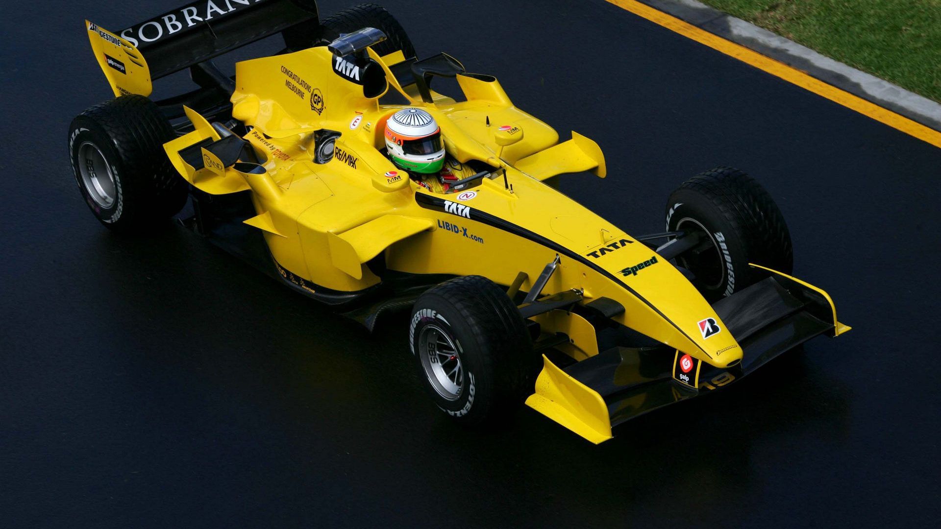 F1 in the 2000s AUSTRALIA Jordan's Narain Karthikeyan & Tiago Monteiro did well in qualifying, starting P12 & P14, but finished P15 & P16 respectively. Minardi saw Patrick Friesacher