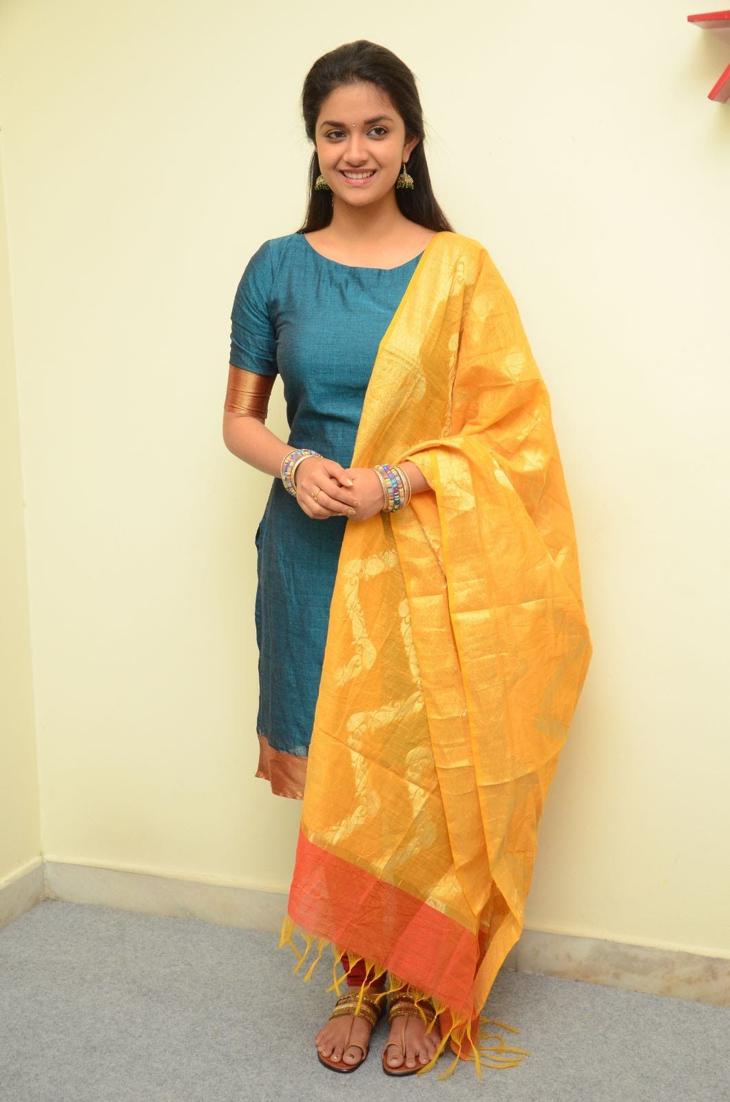 Keerthi Suresh at Nenu Local movie launch photo 27. telugu movie actress hero wallpaper events news stills photo gallery