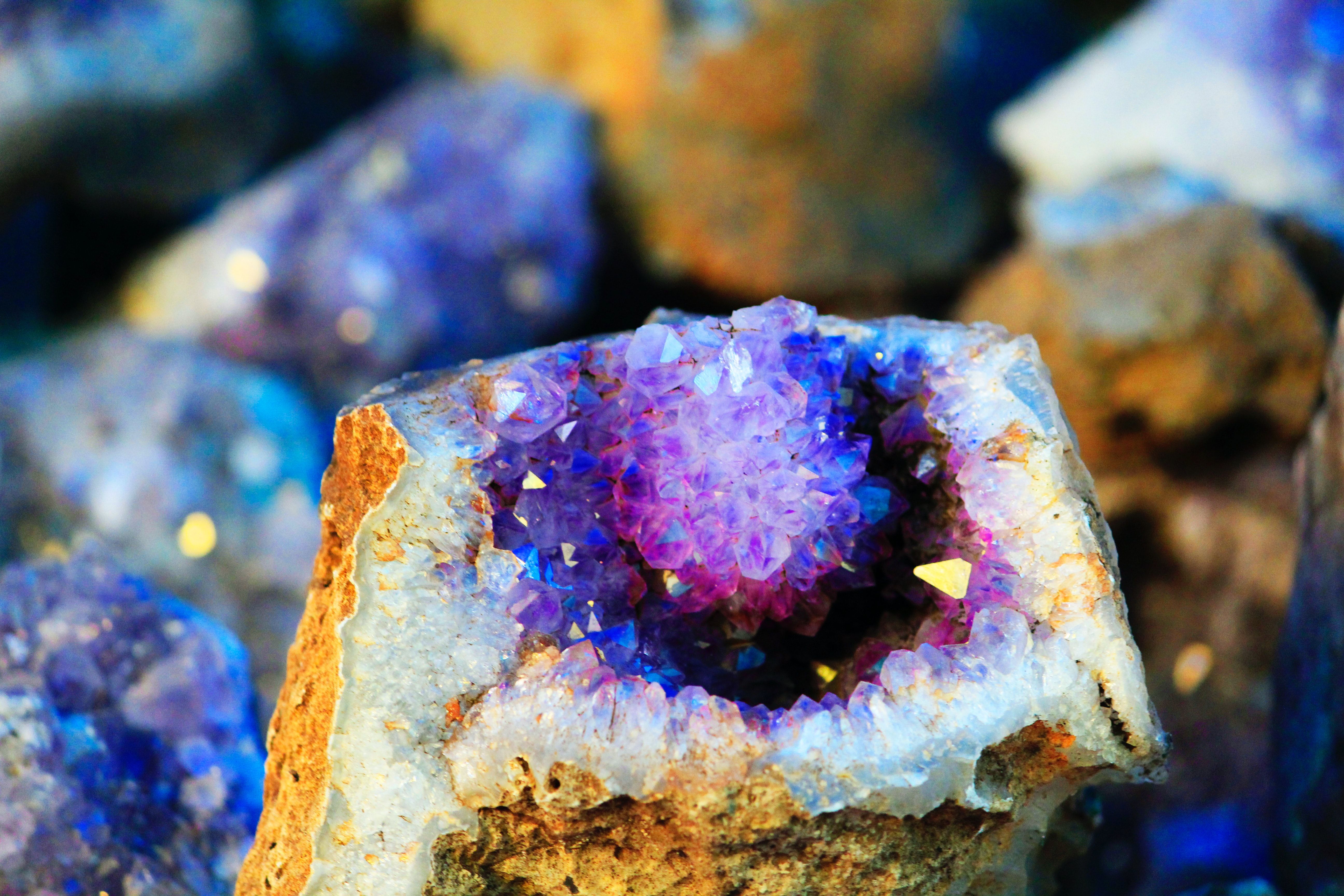 Free of amethyst, crystal, geode
