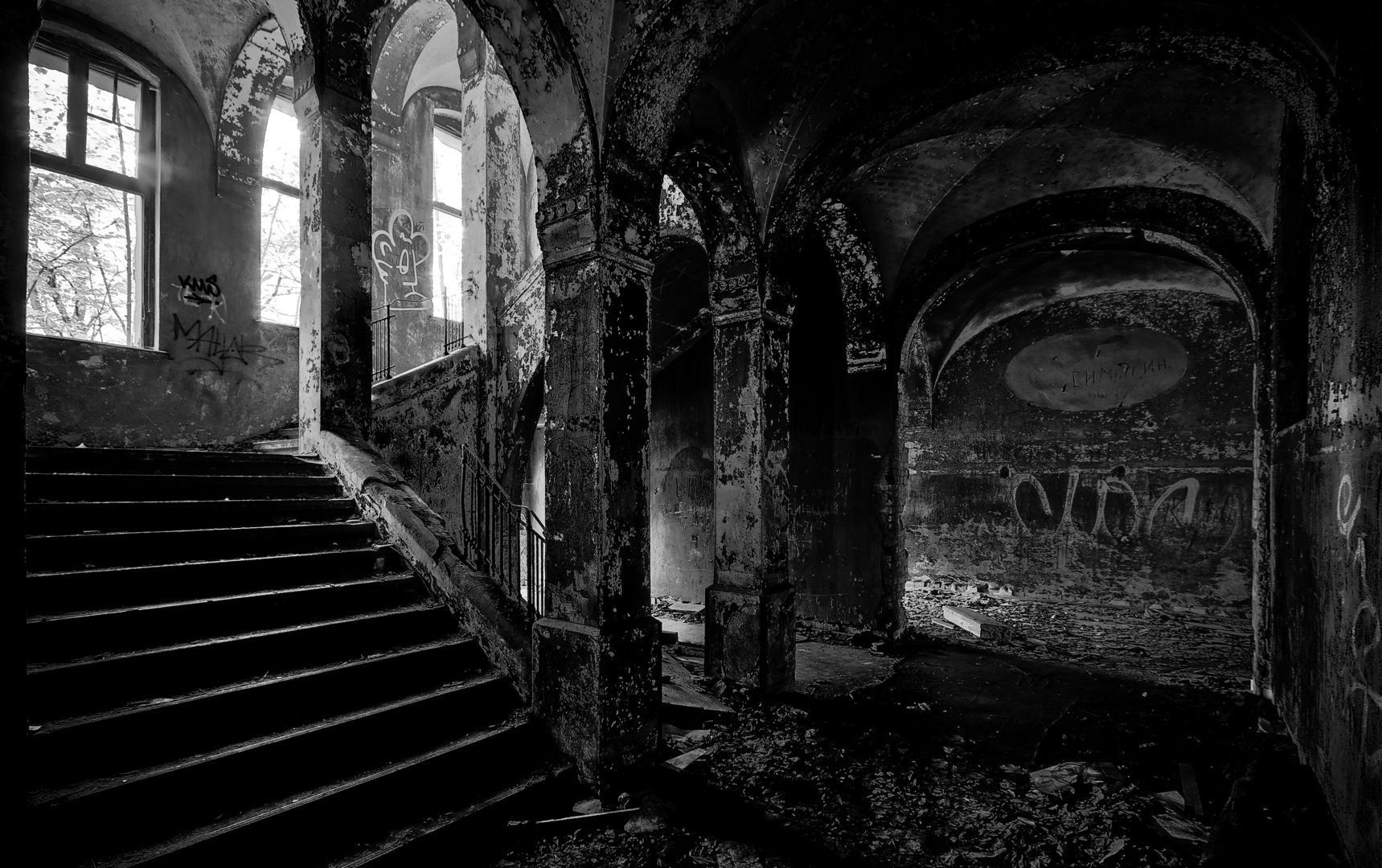 Abandoned Places Wallpaper 1900x1300. Abandoned places, Abandoned, Creepy picture