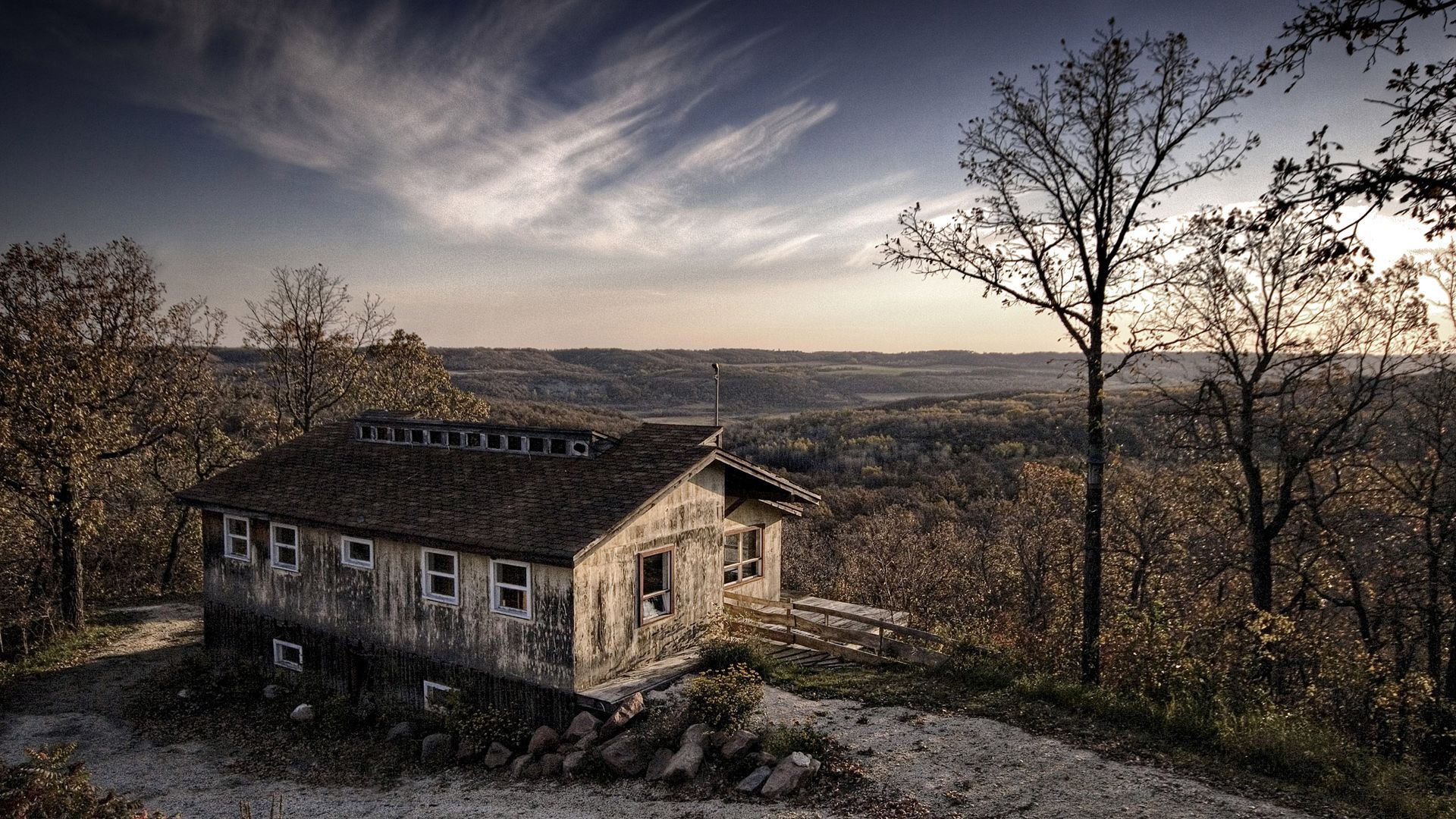 Abandoned House widescreen wallpaper. House in nature, Old farm houses, Old houses