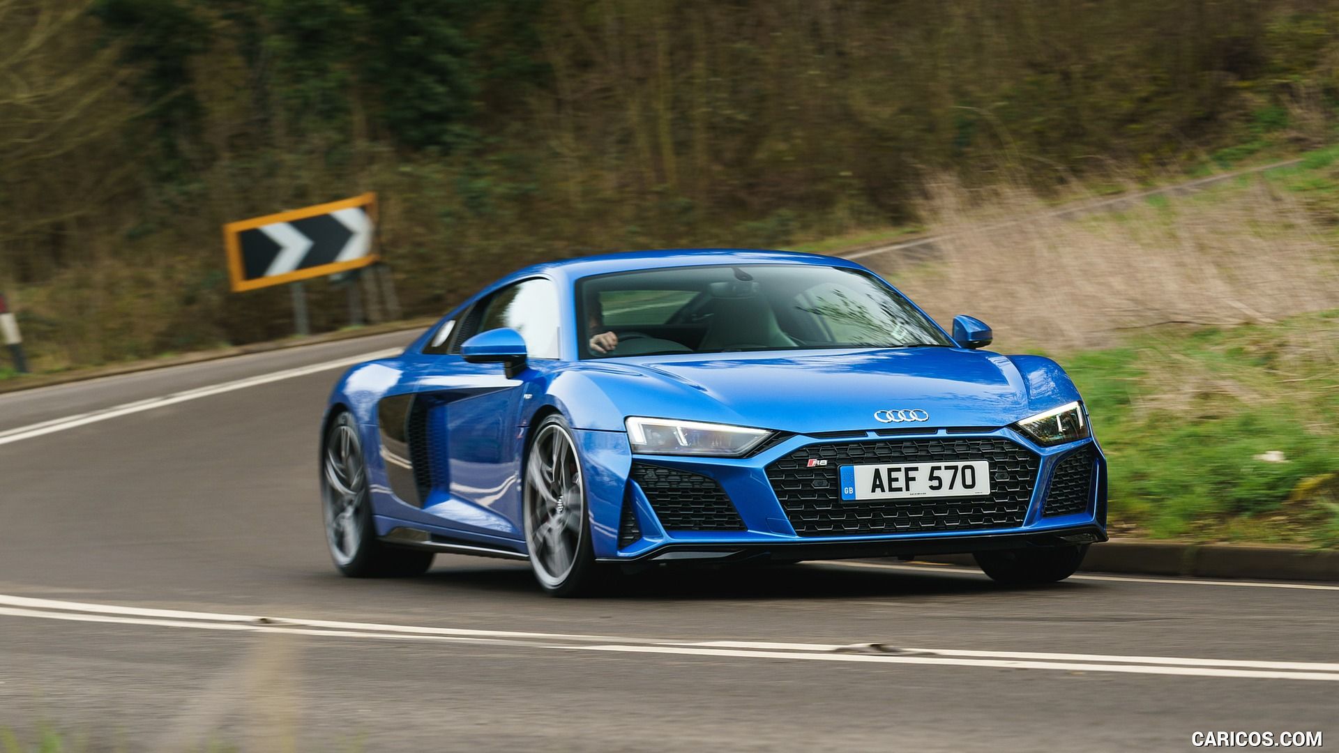 Audi R8 V10 Coupe Quattro (UK Spec) Three Quarter. HD Wallpaper X1080