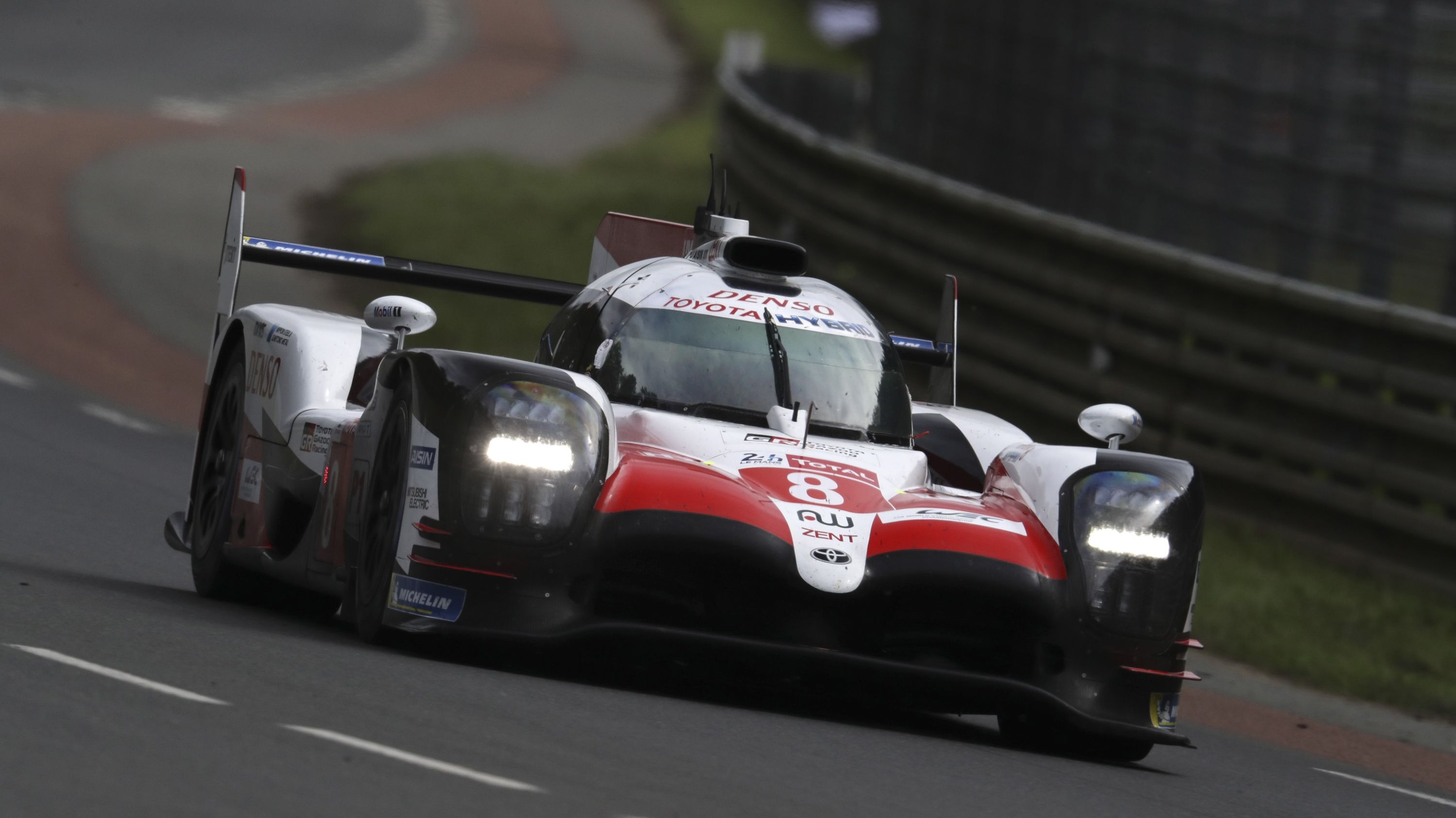 24 Hours Of Le Mans Report Picture, Photo, Wallpaper