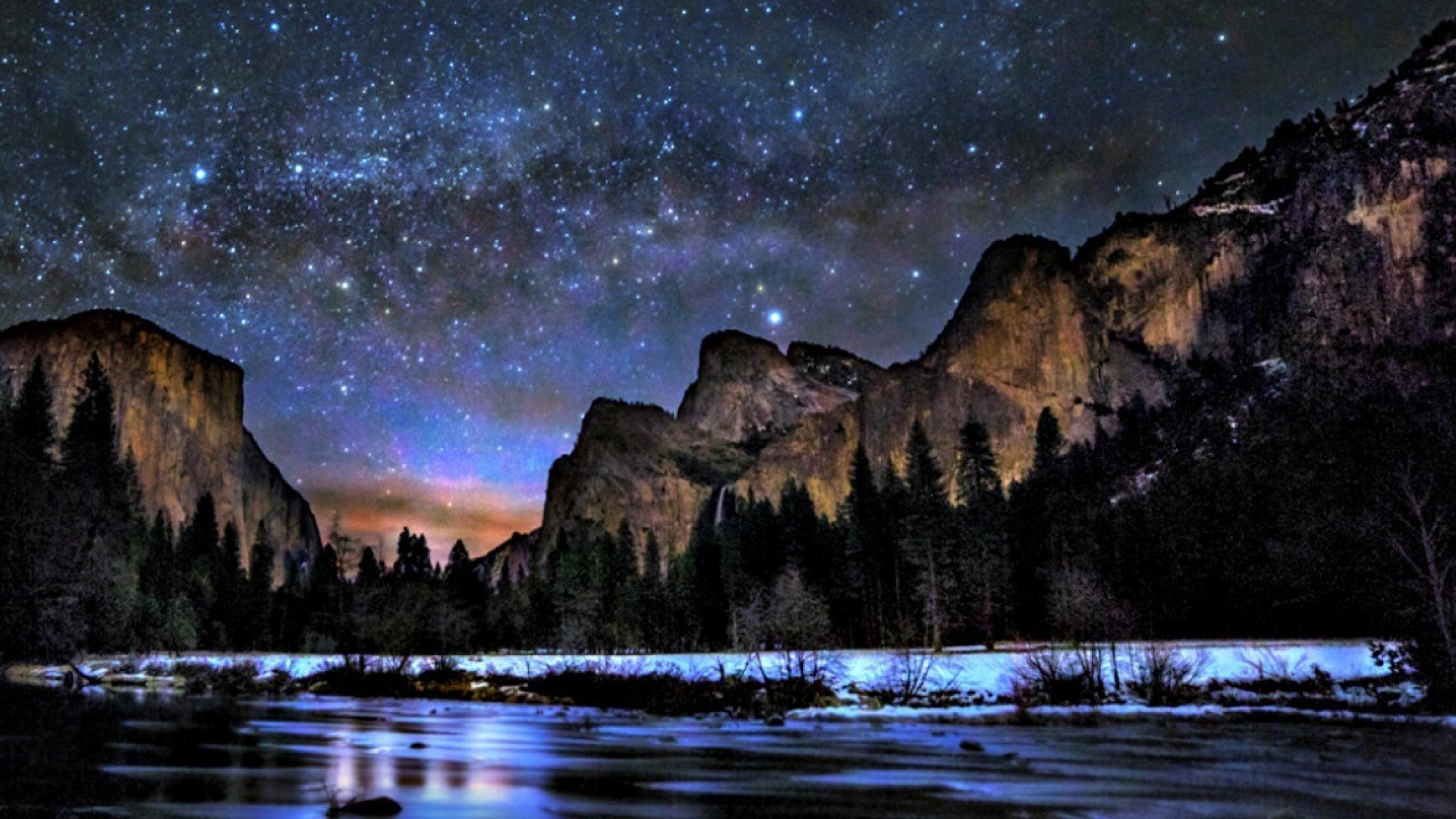 Yosemite Night Wallpaper