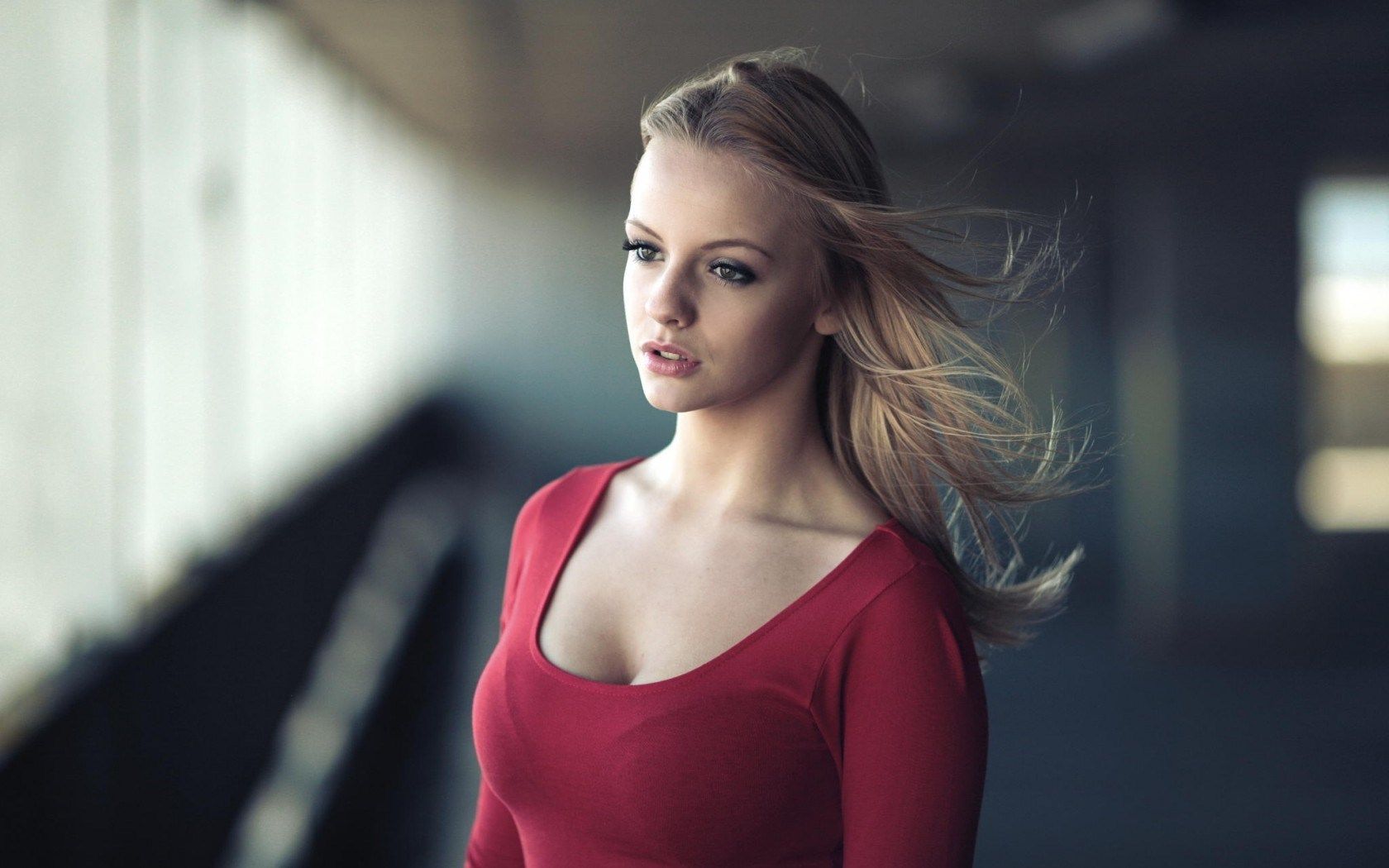 Blonde Girl Blur Photo Hd Wallpaper