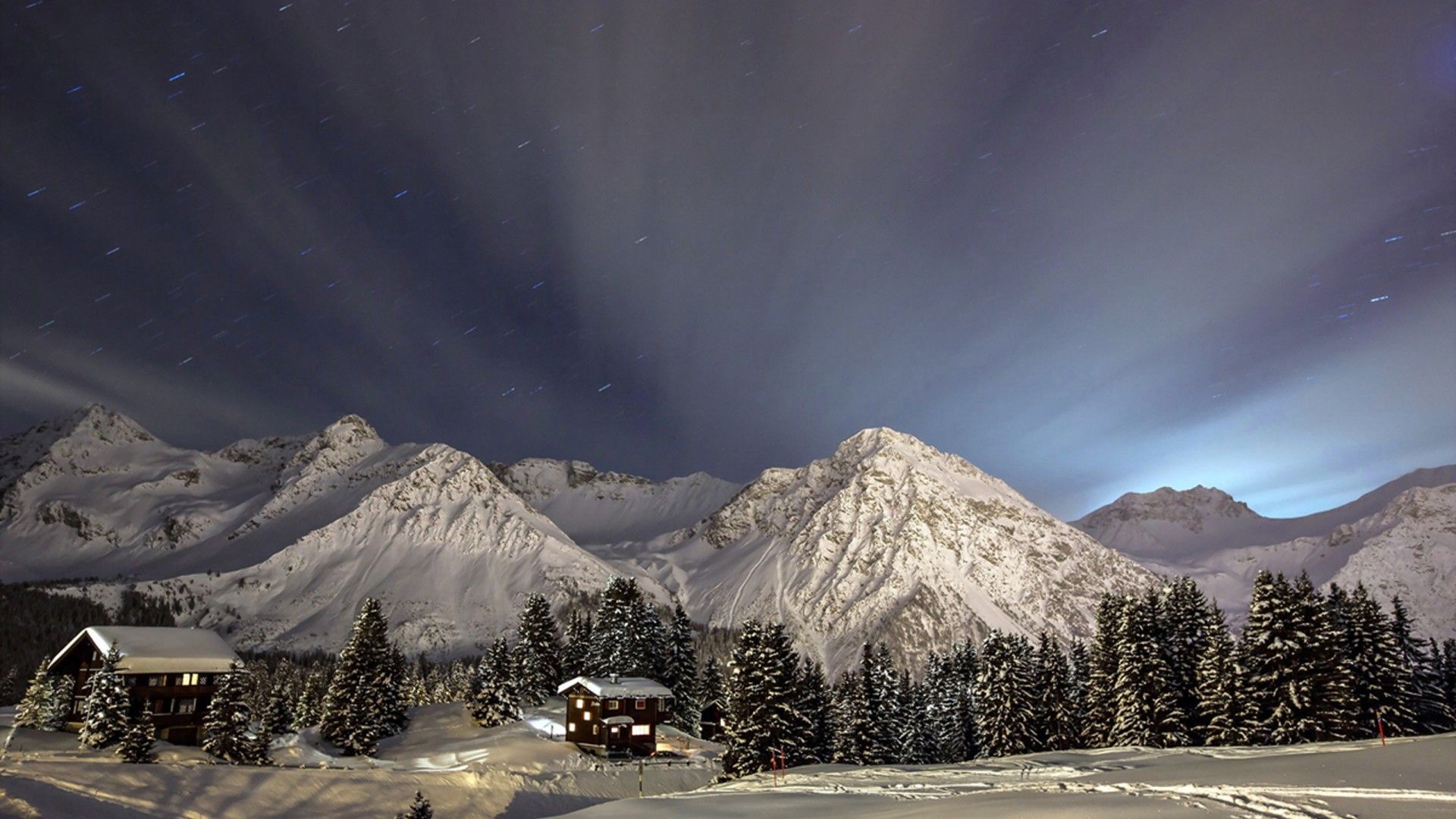 Mountain Cabin Wallpaper