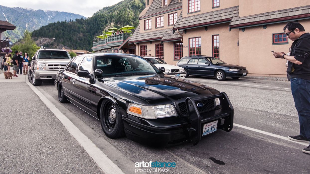 crown vic low stance ford wallpaperx900