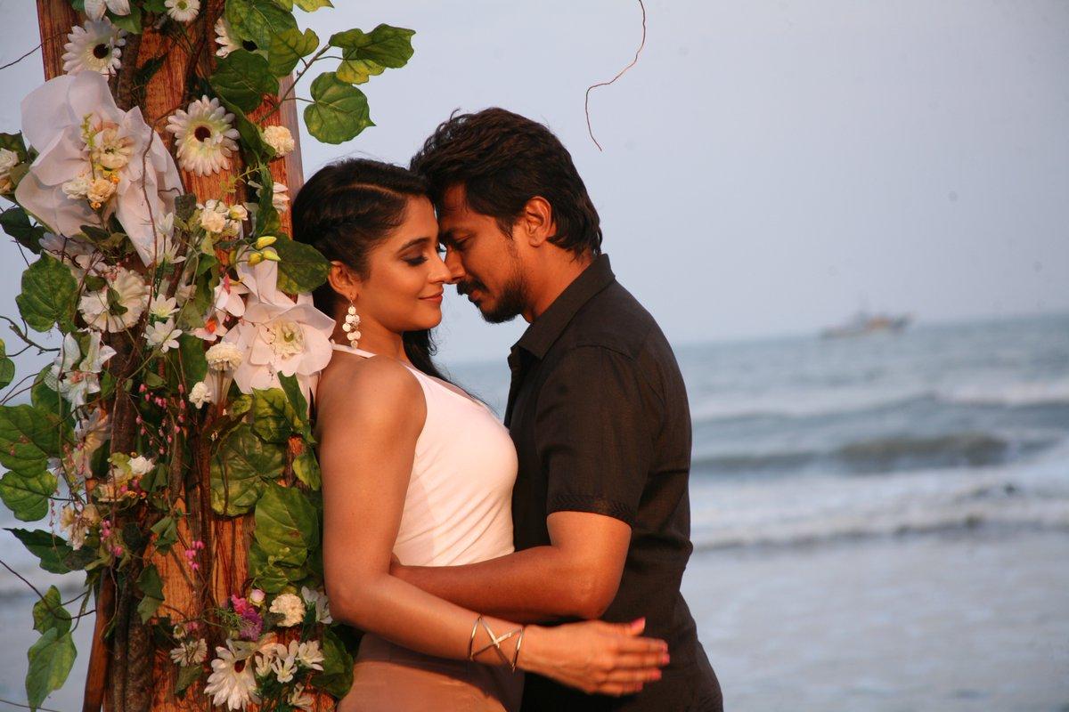 Saravanan Irukka Bayamaen Movie stills Tamil Movie, Music Reviews and News